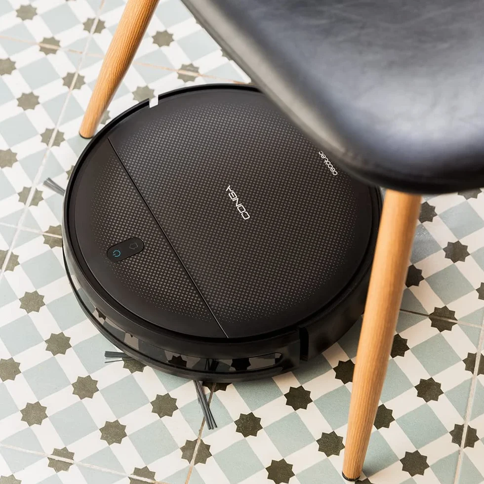 Cecotec Robot odkurzający z nawigacją żyroskopową i aplikacją Conga M10 X-Treme. 2000Pa, zamiatanie, odkurzanie, szorowanie i mop, autonomia 120 mins, czujniki zapobiegające upadkowi i 2 szczotkom
