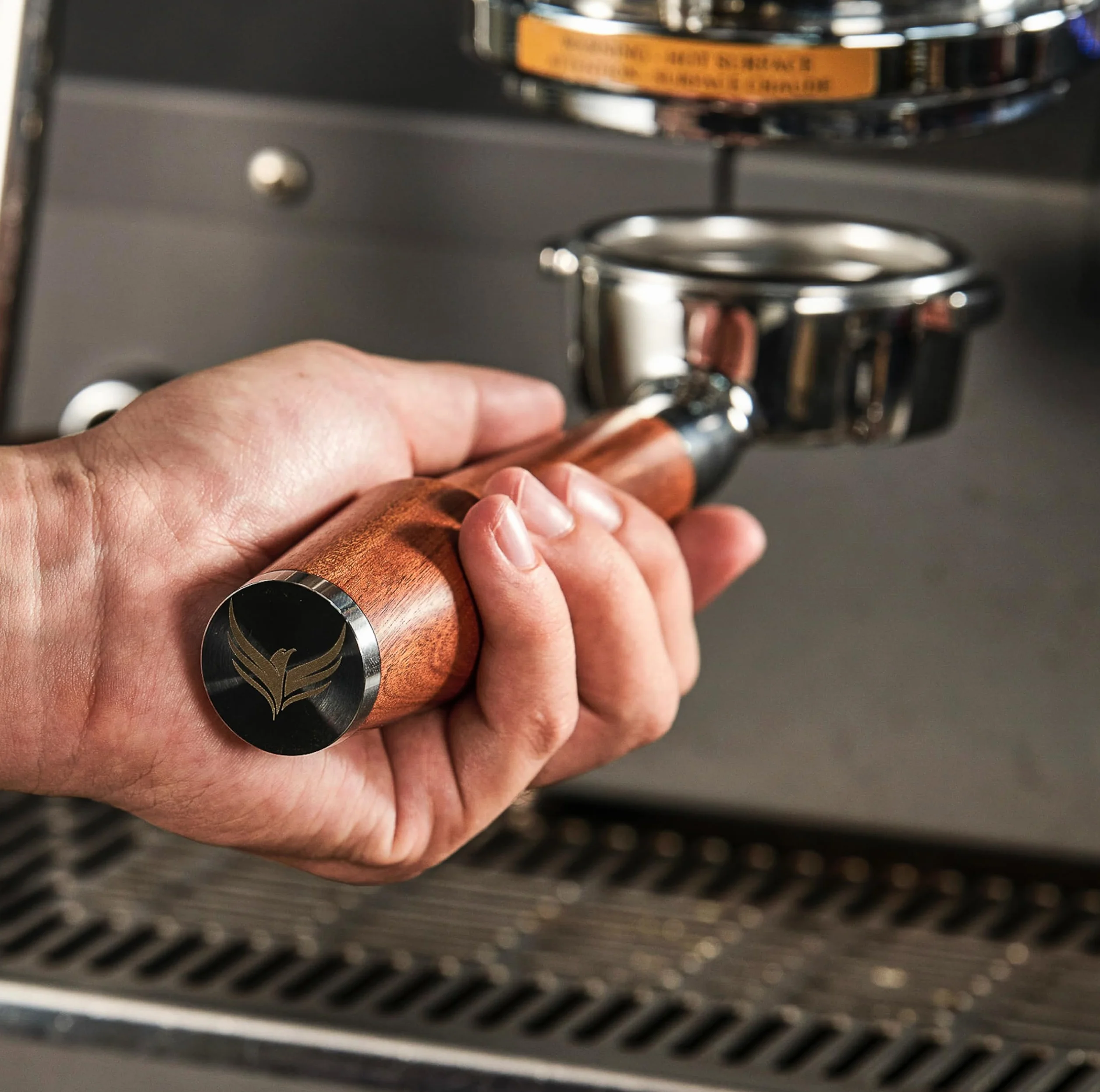 Bezdenny portafilter 58mm do głowicy grupy E61 pasuje do Quick Mill, ECM, Rocket, Bezzera, Lelit, Profitec, Expobar, Flair 58 – uchwyt z palisandru z podwójnym koszem do ekspresu