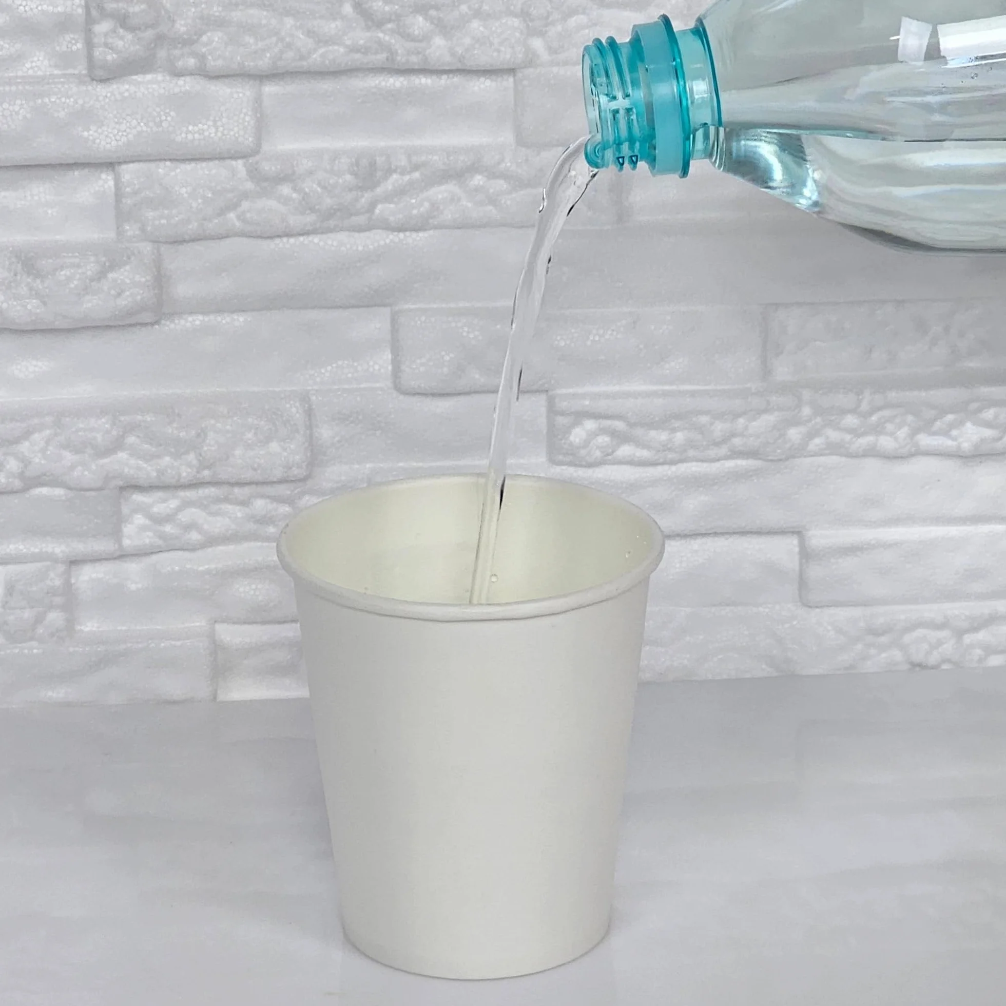 Pakomat Kubeczki 150ml 100 sztuk kubki papierowe jednorazowe do kawy herbaty gorących zimnych napojów logo SUP do dalszej odsprzedaży