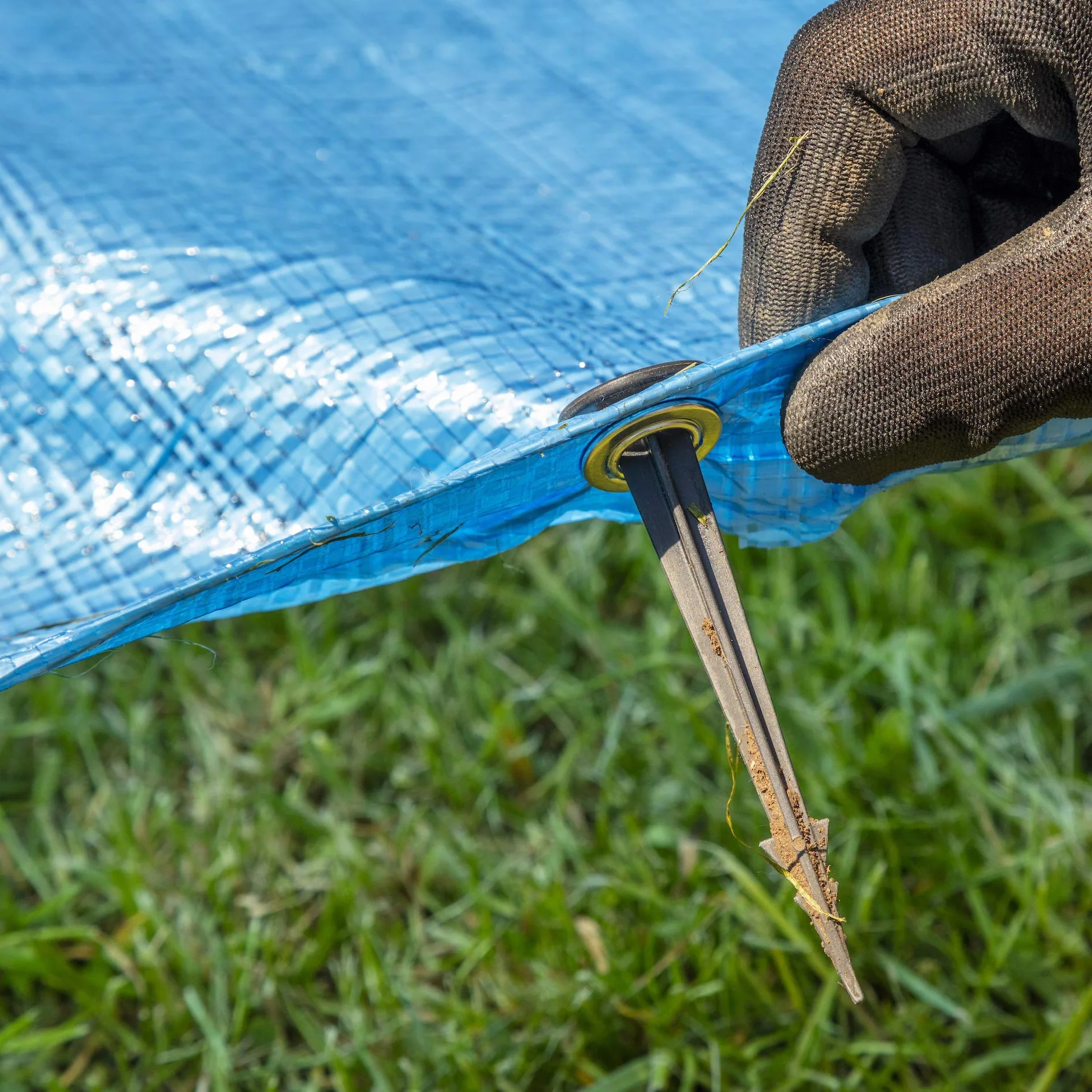 Gardenix Paczka 100 TerraPeg Mini kotwice naziemne Kołki naziemne do Garden Fleece Weed Control Mole Net Plandeka