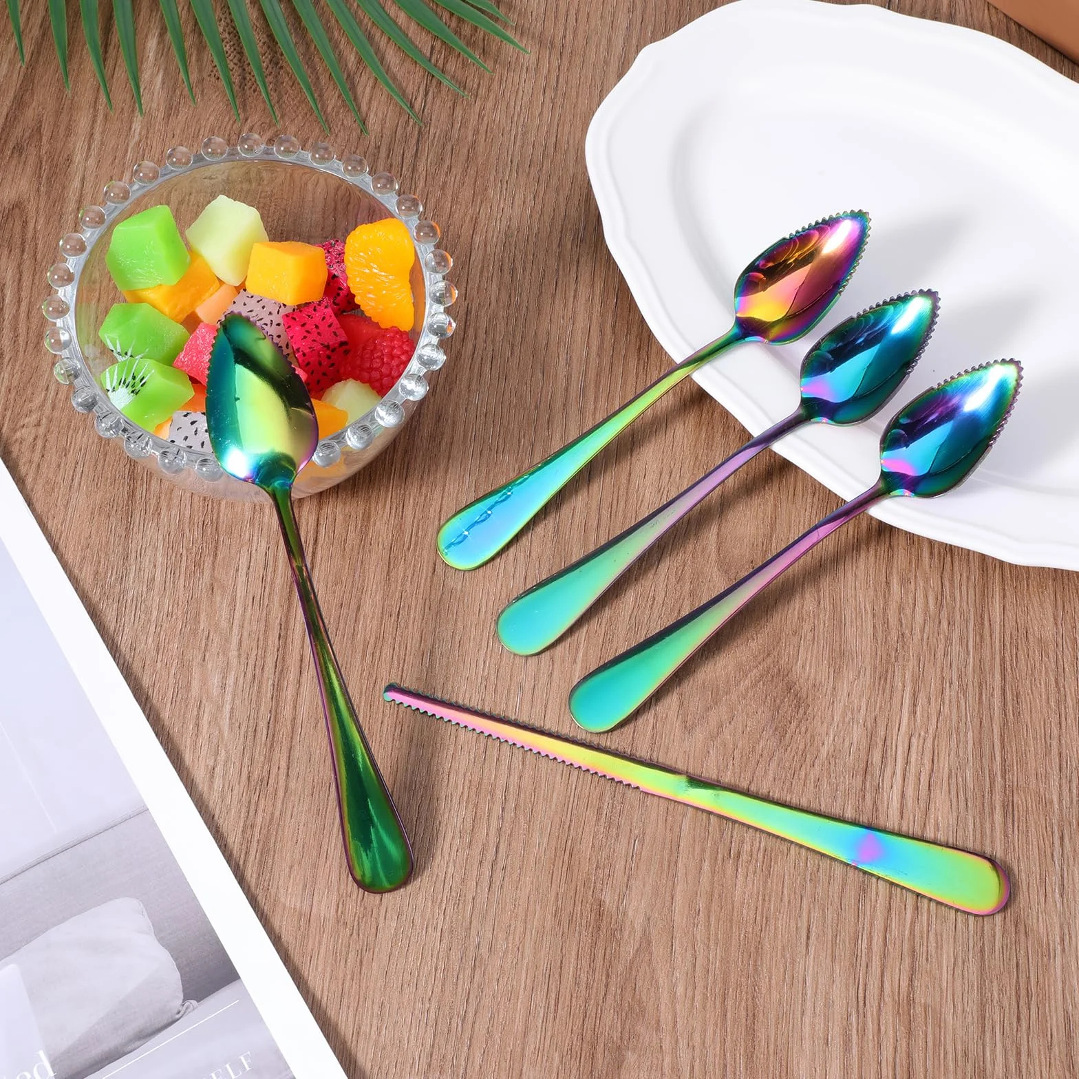 5-częściowy zestaw łyżek grejpfrutowych ze stali nierdzewnej i 1 nóż do grejpfruta, kiwi, łyżka, ząbkowane krawędzie, łyżka do owoców kiwi, jagód, grejpfrutów, jabłek (kolor tęczy)