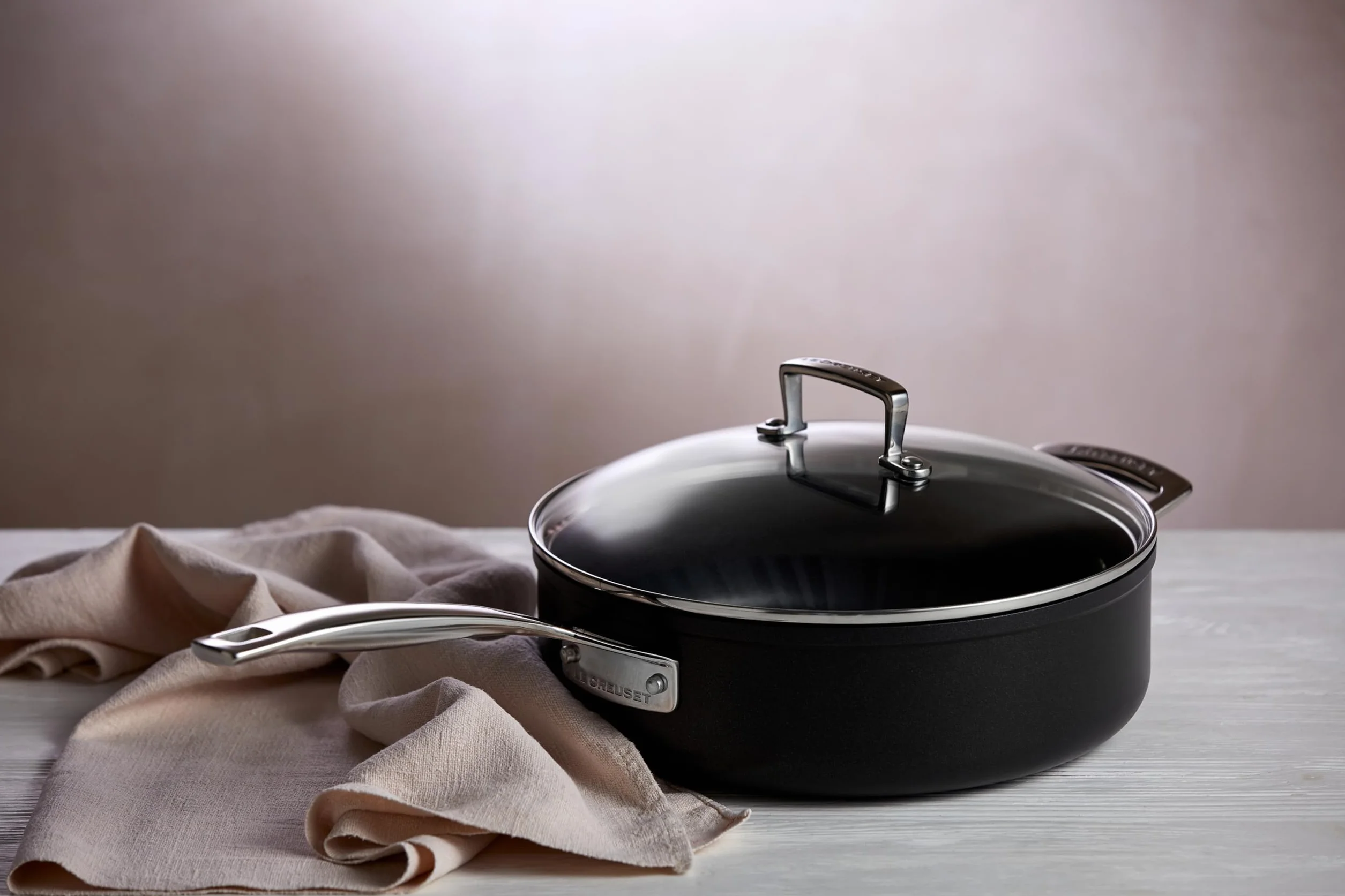 Le Creuset 51110260010302 TNS 26 x 7,8 cm patelnia do smażenia ze szklaną pokrywką, aluminium
