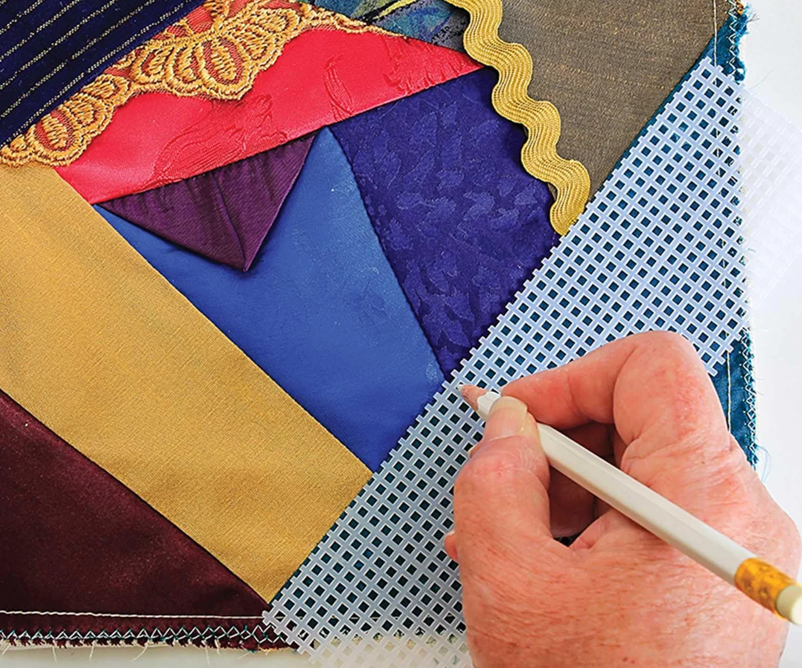 Crazy Quilting for Beginners Handy Pocket Guide: All the Basics to Get You Started