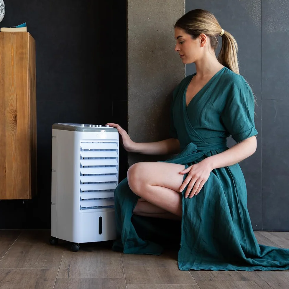 Cecotec Klimatyzator Ewaporacyjny EnergySilence 3500 Cool Compact. 65 W, zbiornik 3,5 l, 3 prędkości, oscylacja 70º, wielokierunkowe kółka, zawiera 2 chłodnice