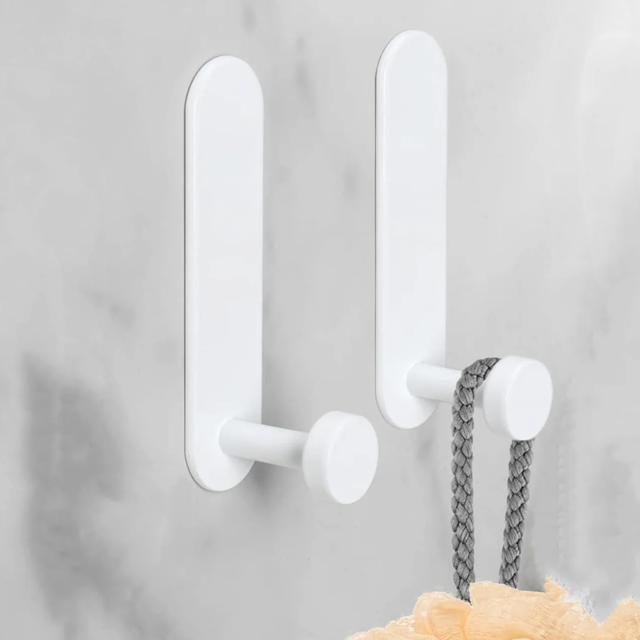 JS Samoprzylepne haczyki, bardzo mocne, samoprzylepne haczyki na ręczniki, przyklejane do ściany nad drzwiami, do wieszania płaszcza, kapelusza, szlafroka, ręcznika, łazienki, prysznica, kuchni, 2 szt