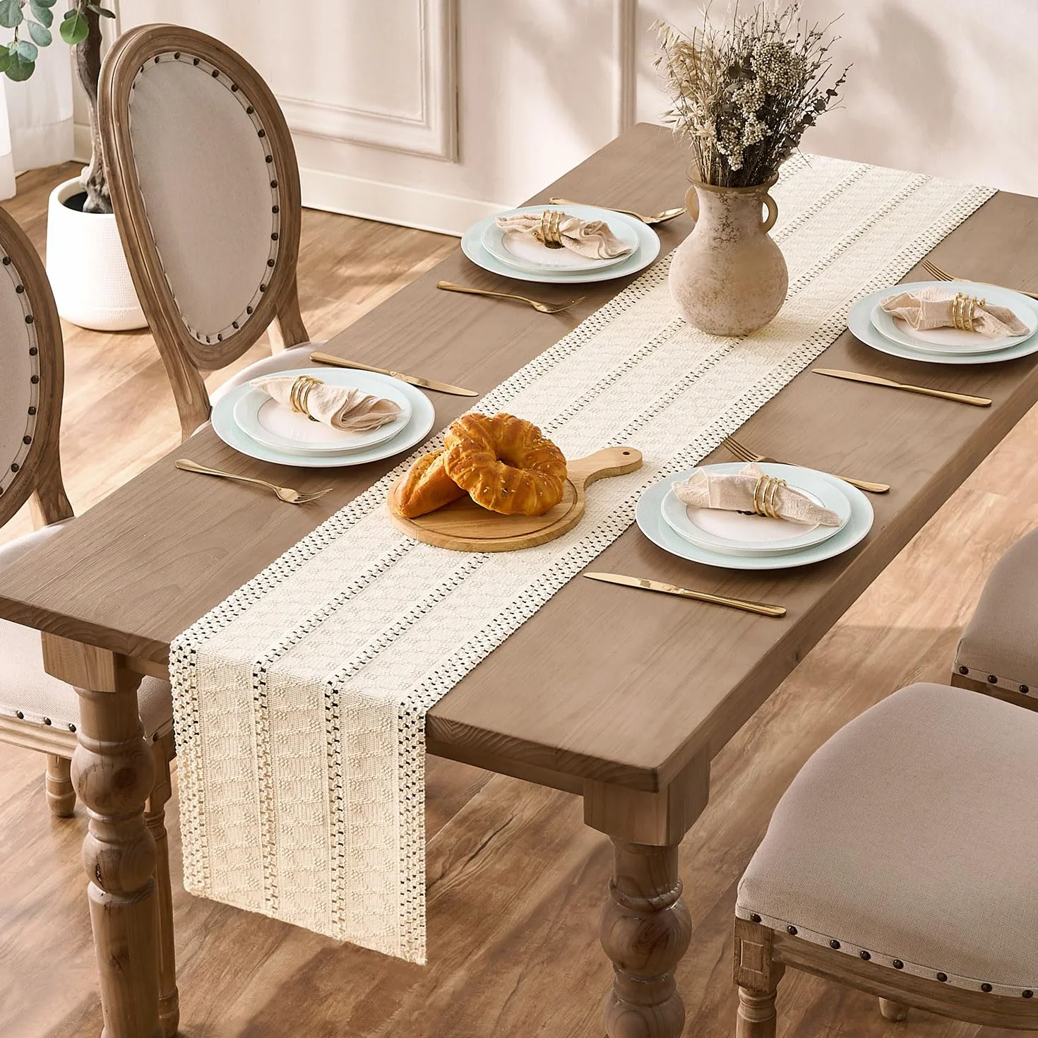 Bieżnik jutowy boho 30 x 140 cm beżowy kremowy zmywalny dekoracja stołu
