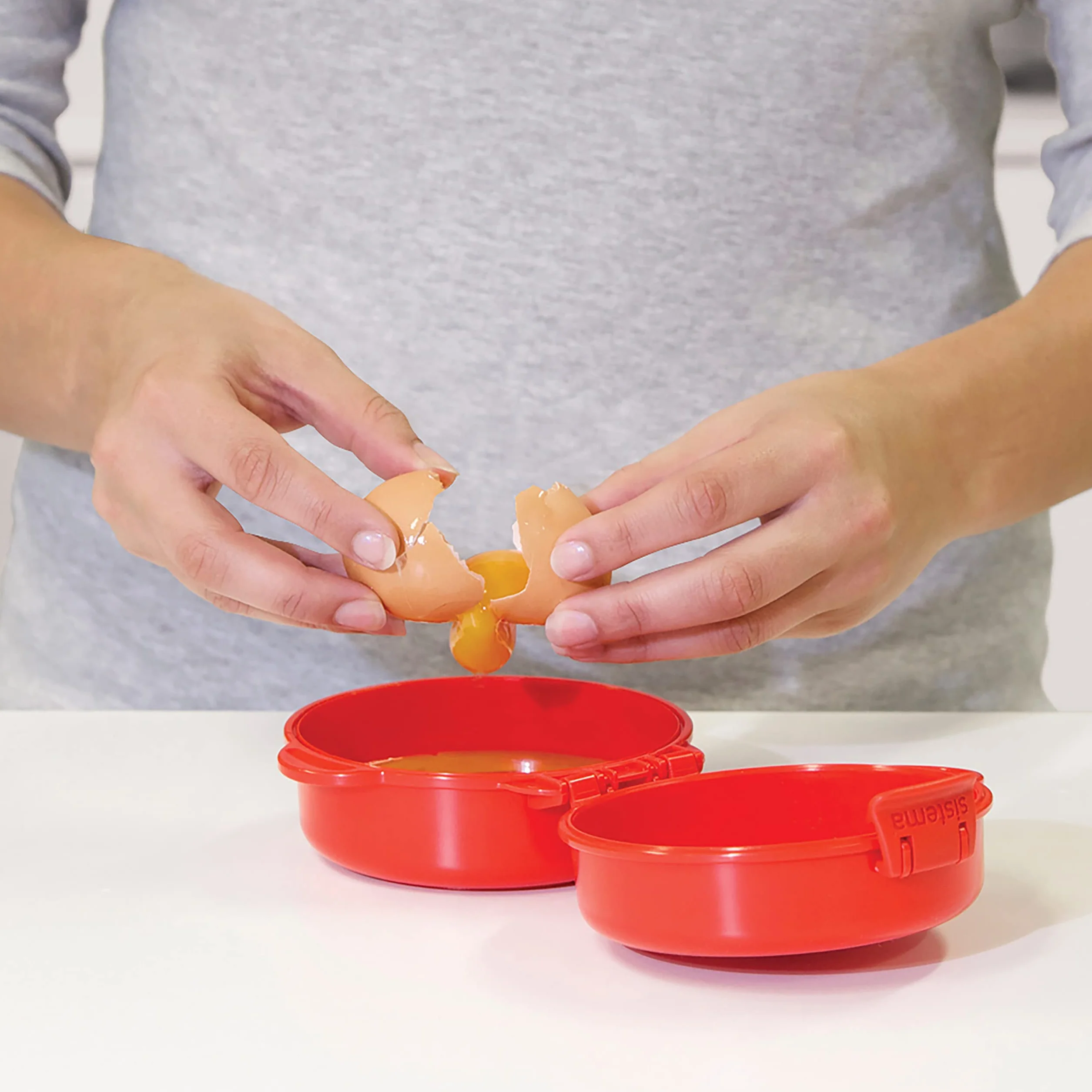 Sistema Microwave Easy Eggs pojemnik na żywność w kuchence mikrofalowej, 271 ml, nie zawiera BPA, czerwony