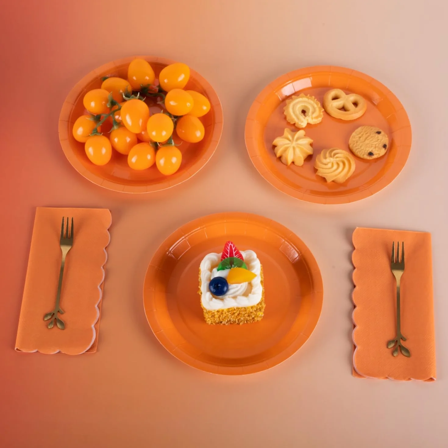 CEILIWEN 100 sztuk pomarańczowych talerzy papierowych 23 cm okrągłe na imprezy urodziny Halloween