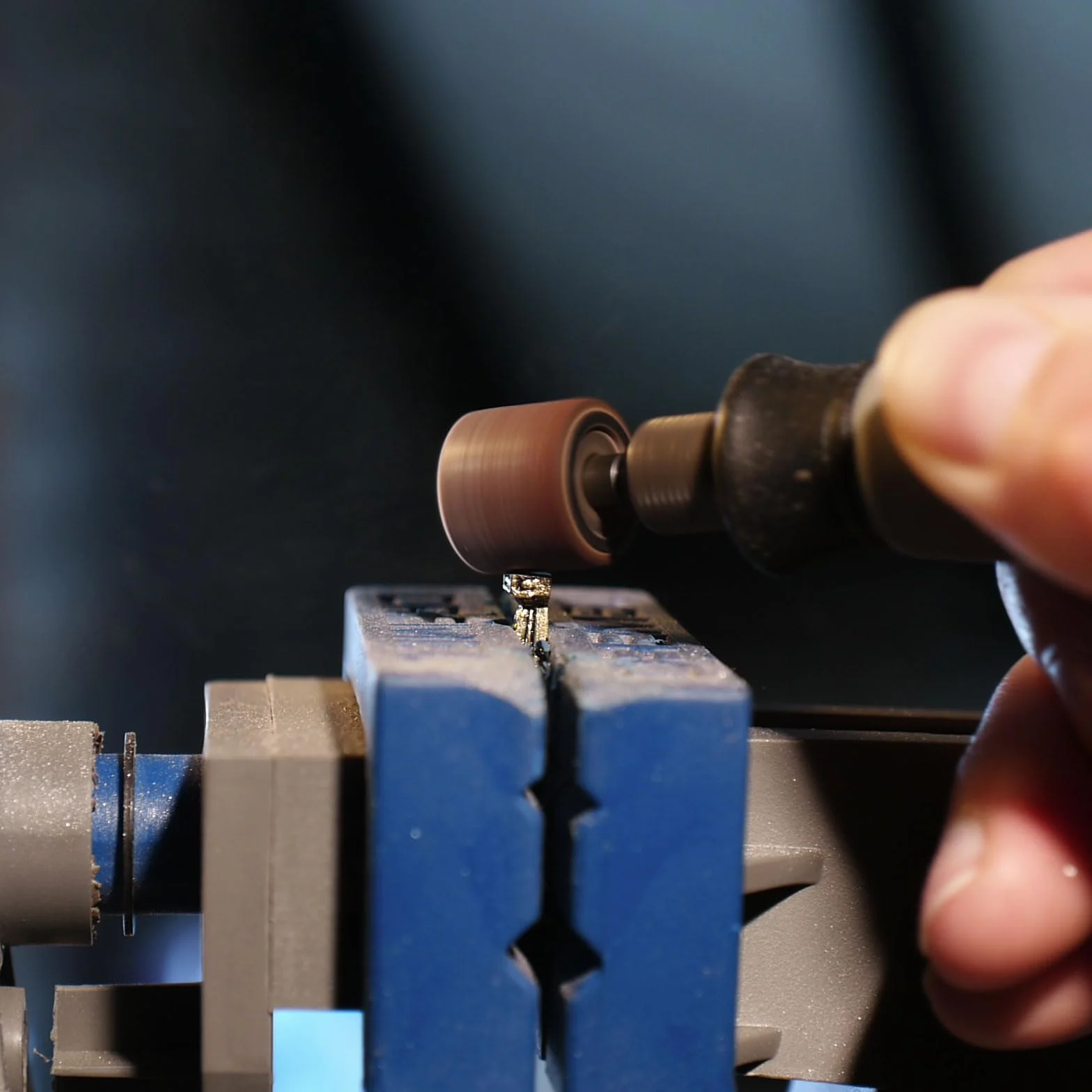QUARKZMAN 50 sztuk sztuk bębnów szlifierskich 1/2" mini tulejki szlifierskie 400 ziarnistości taśmy szlifierskie do szlifierek bębnowych urządzeń obrotowych