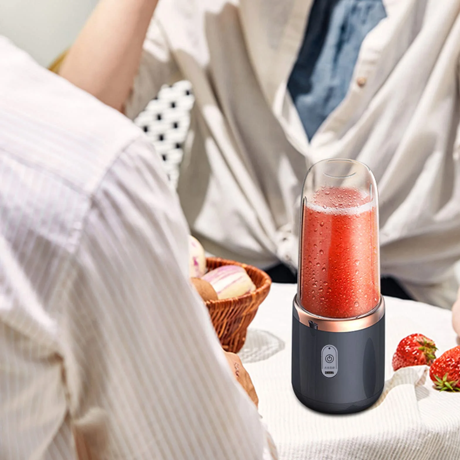 Mini Blender Przenośny 300 ml 22000 Obr./min 1200 mAh USB Akumulator Niebieski
