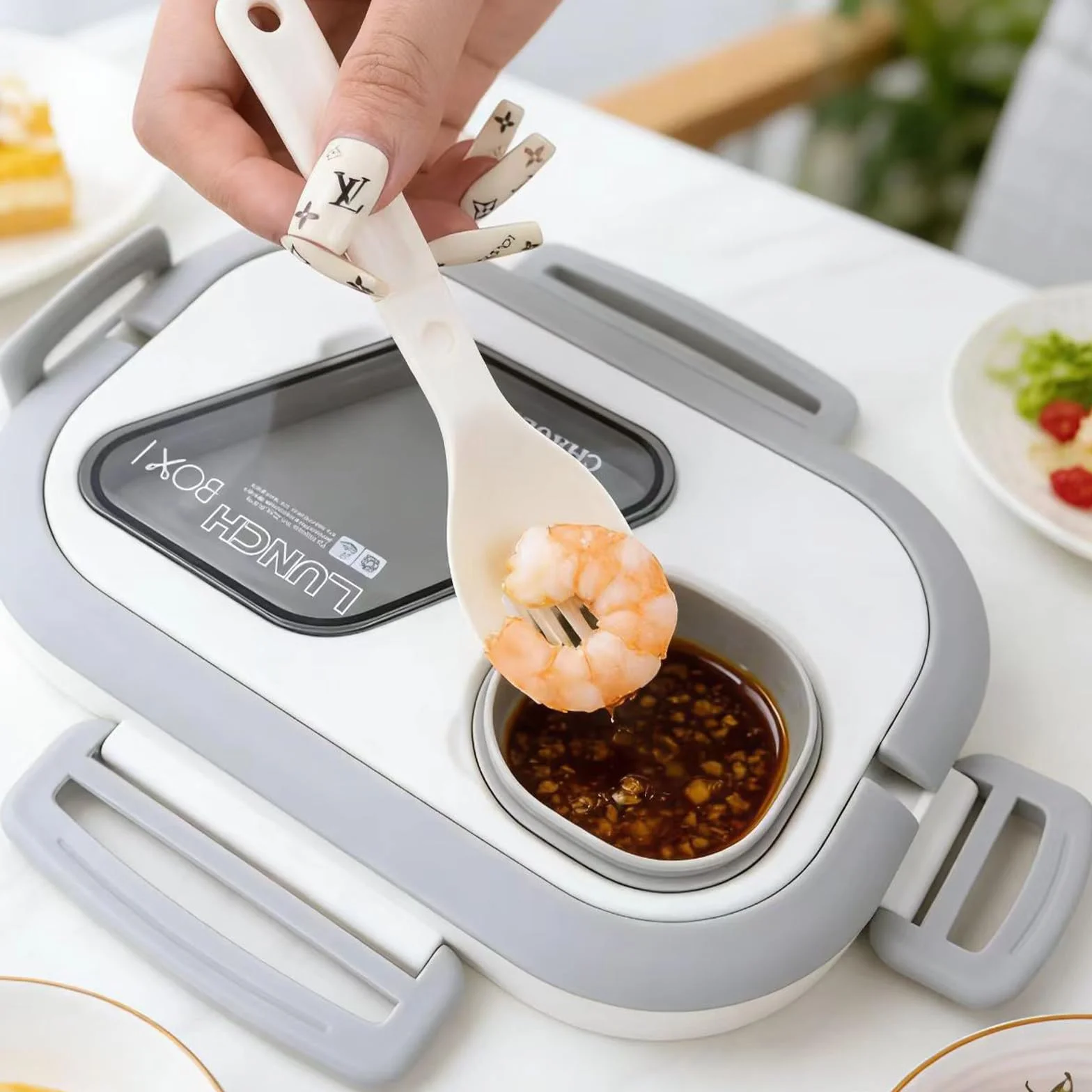 Pudełko na lunch Bento izolowane 2-poziomowe z regulowanymi przegródkami