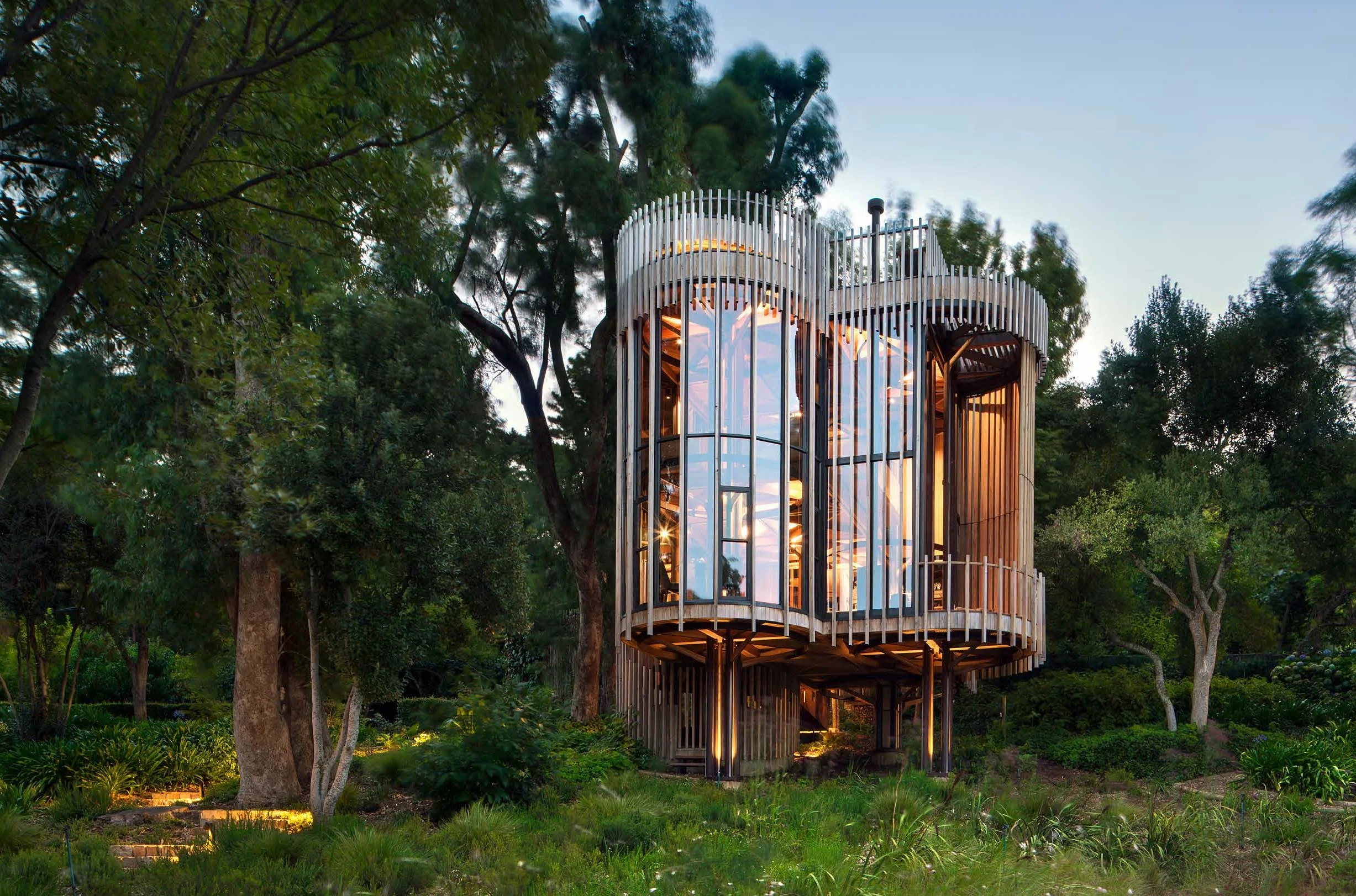 Tree Houses: Escape to the Canopy
