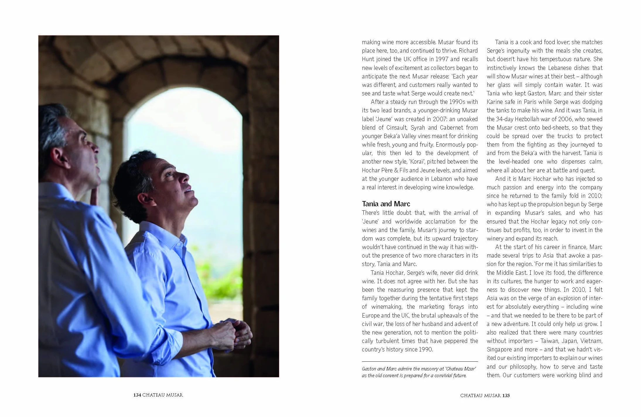 Chateau Musar /anglais: The Story of a Wine Icon