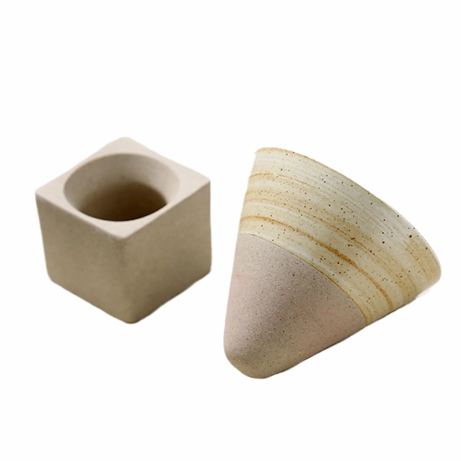 Kubek ceramiczny 100ml japoński stożkowy z lejkiem do herbaty ręcznie robiony retro