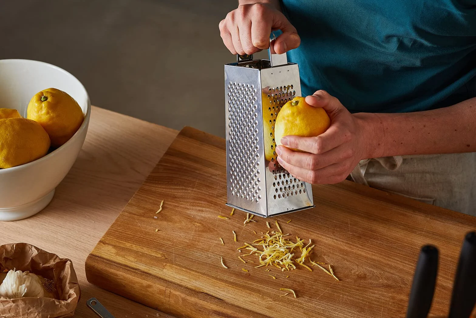 Fiskars tarka 4-stronna stal nierdzewna 23 cm Essential Silver