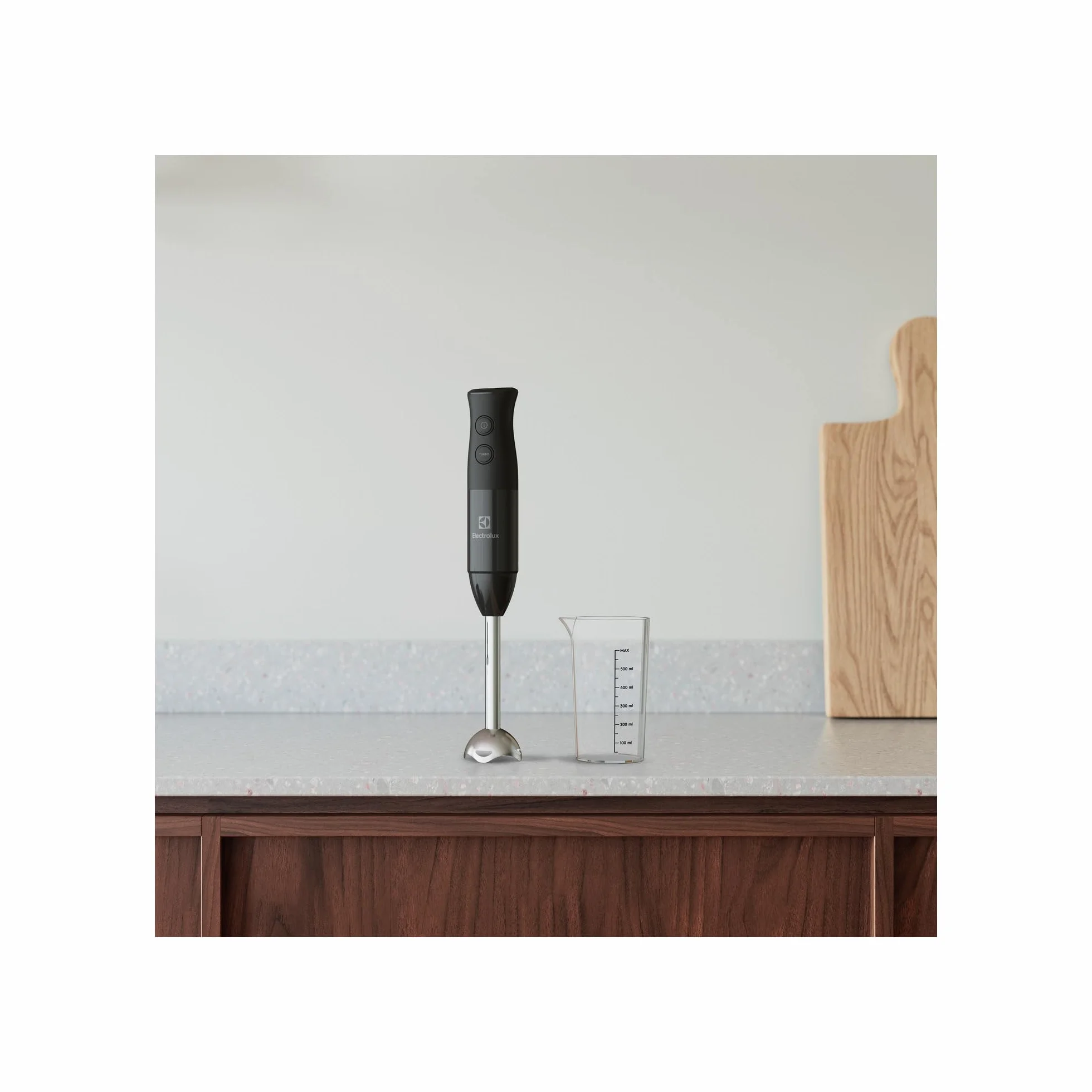 Electrolux Blender Ręczny Create 3 E3HB1-4GG, W zestawie kubek 600 ml bez BPA, Rozwiązanie TruFlow, Przycisk funkcji turbo, Wydajny silnik o mocy 400W, Przewód 1,2 m, Czarny