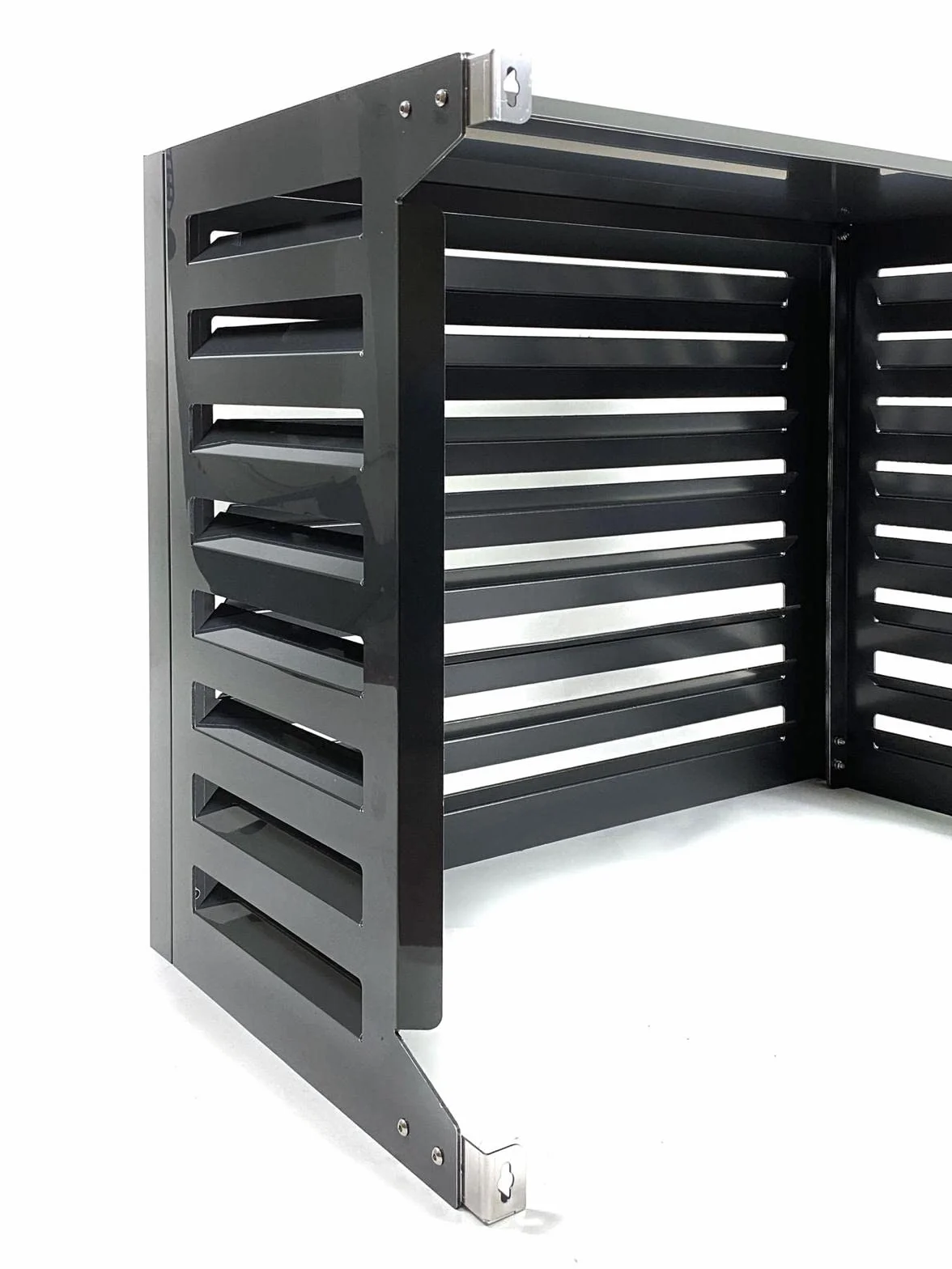 Cover Clima Blade M antracytowa osłona klimatyzacji z kompozytu aluminium, regulowane uchwyty INOX, montaż ścienny, ochrona jednostki zewnętrznej