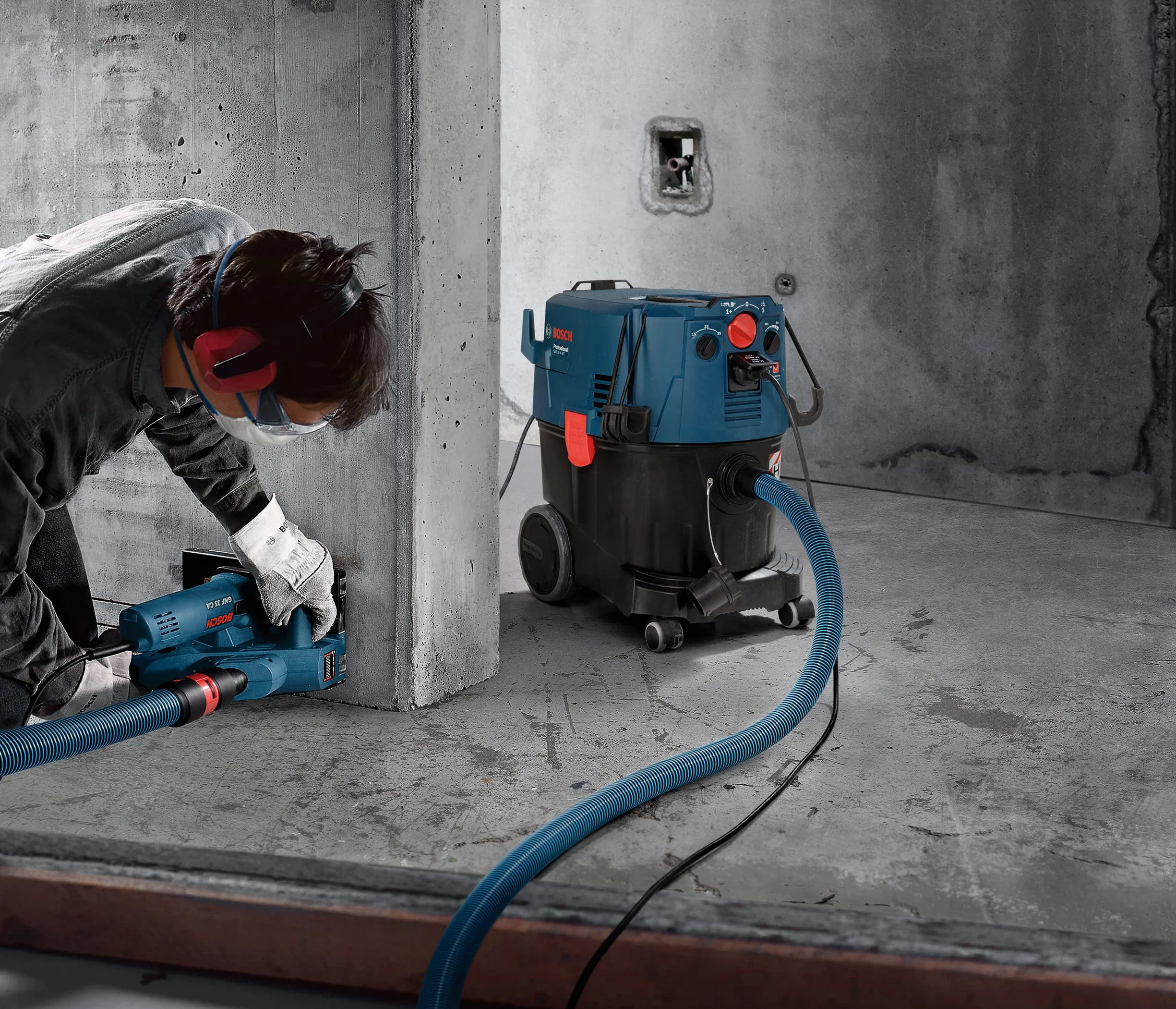 Bosch Profesional WĄŻ DO GAS Z ADAPTEREM Ø22MM, 5M A/STAT