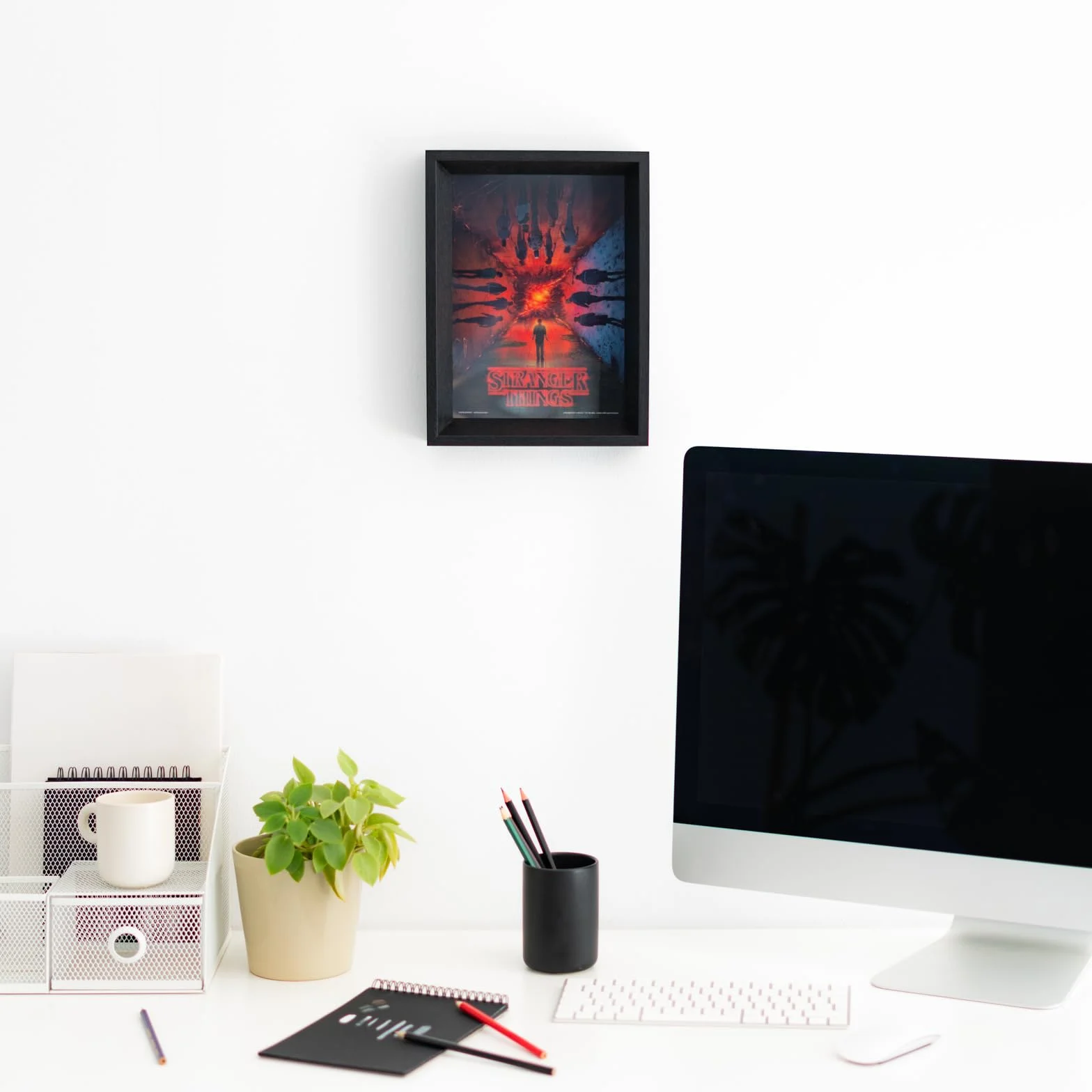 Grupo Erik Stranger Things Lenticular Framed Wall Art Print for Living Room | Movie Merchandise and Gifts