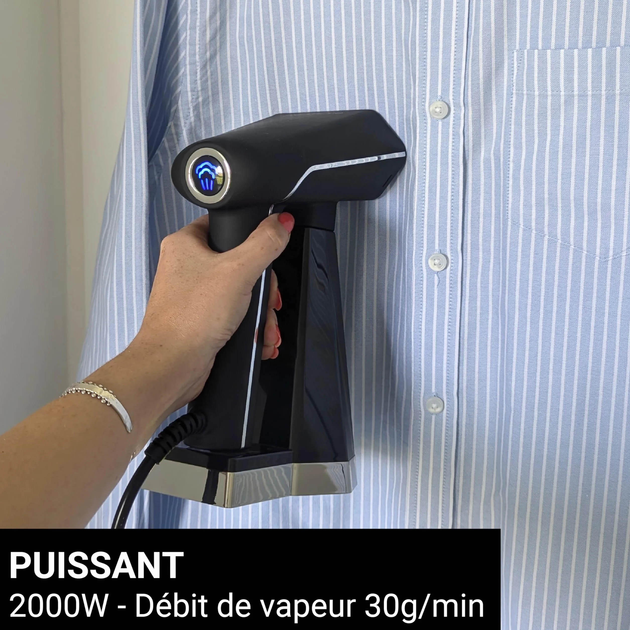 STEAMONE - Podróżna parownica parowa 2000 W 30 g/min- Kompaktowe przenośne żelazko (400 ml)- Usuwa 99,99% zanieczyszczeń - Gotowy w 40 s do każdej tkaniny - Kabel 3m - Zestaw pędzli w zestawie -