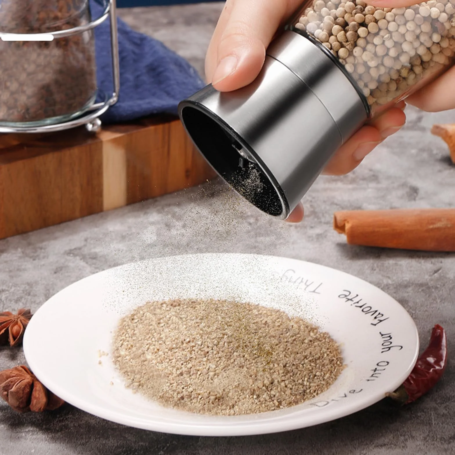 2 sztuki stalowych młynków do soli i pieprzu, młynki do pieprzu, posypywacze do soli, ceramiczny grinder, regulowany ceramiczny mechanizm mielenia dla precyzyjnego smaku jako posypywacze do soli i pie