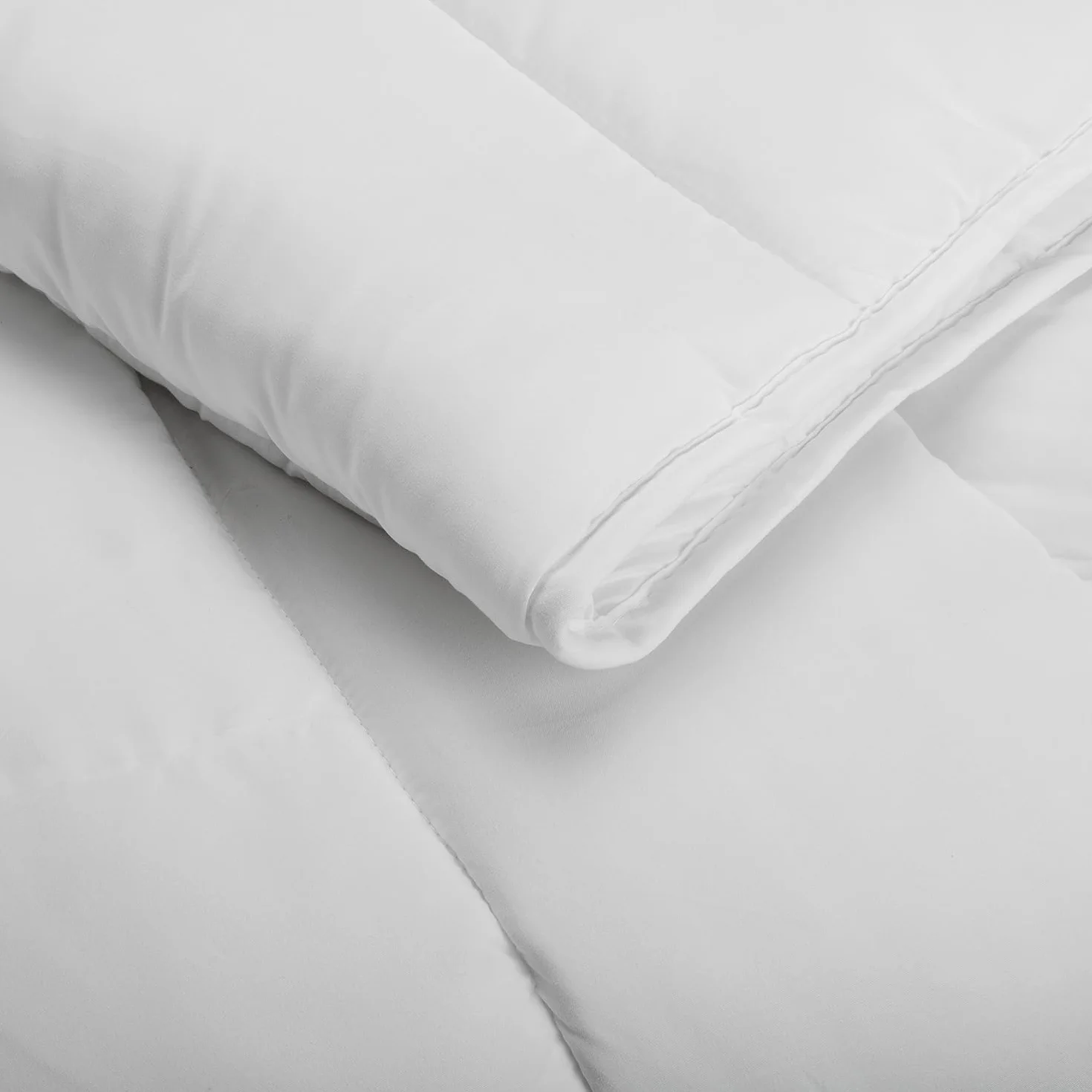 Pikolin Home - Kołdra z włókna Aloe Vera jesień-zima 300 gr, Dermoprotector i oddychająca, dla wrażliwej skóry, wypełnienie łóżka 120 (200 x 200 cm)