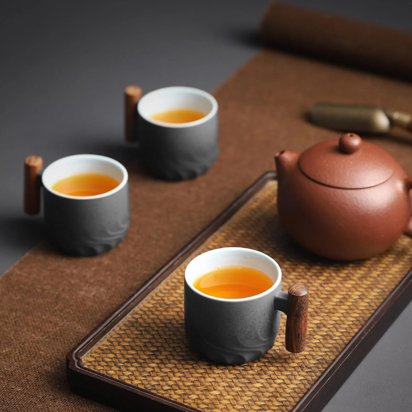 PRIOTK Premium Mokka Filiżanki do Espresso - Zestaw 2 Ceramicznych Czarnych 70 ml do Kawy, Herbaty