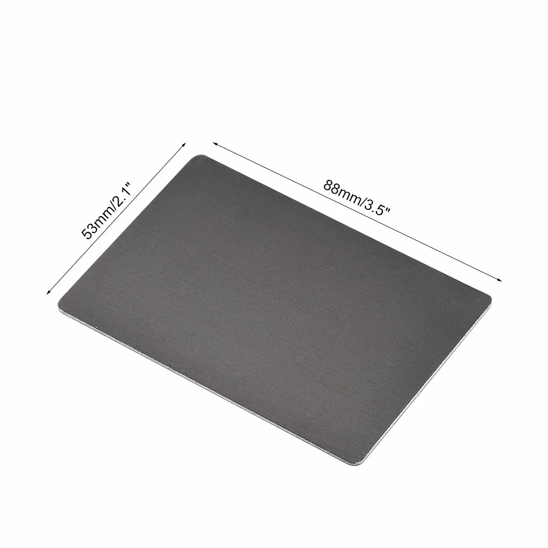 sourcing map Pusta metalowa karta 88 x 53 x 1 mm anodowana płyta aluminiowa do samodzielnego druku laserowego grawerunek czarny 10 sztuk