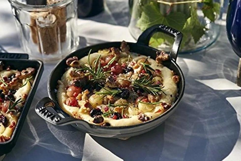 Staub Auflaufform rund Gusseisen Induktionsgeeignet 26.2 x 26 x 5 cm