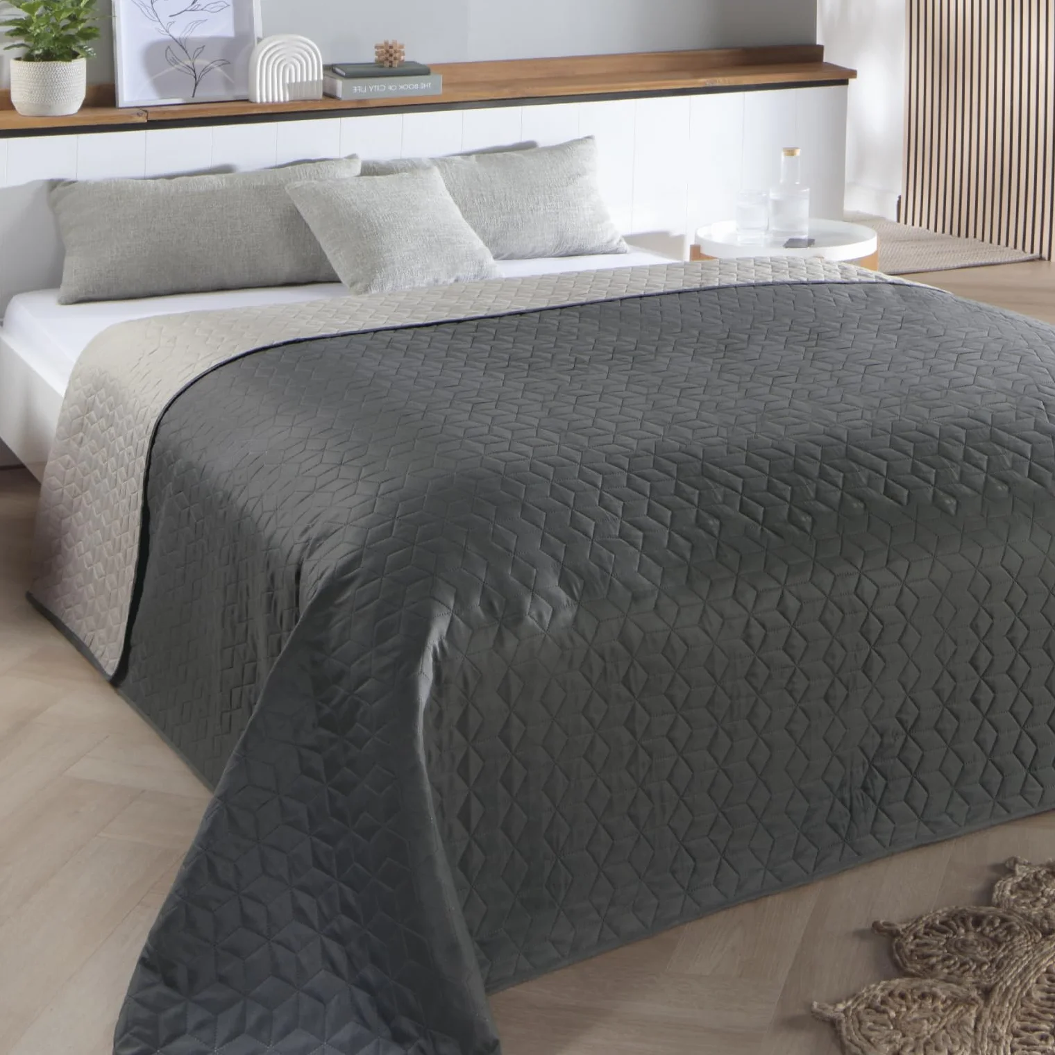 Delindo Lifestyle Belford narzuta na łóżko podwójne, jednokolorowa, pikowana narzuta na łóżko podwójne, 220 x 240 cm
