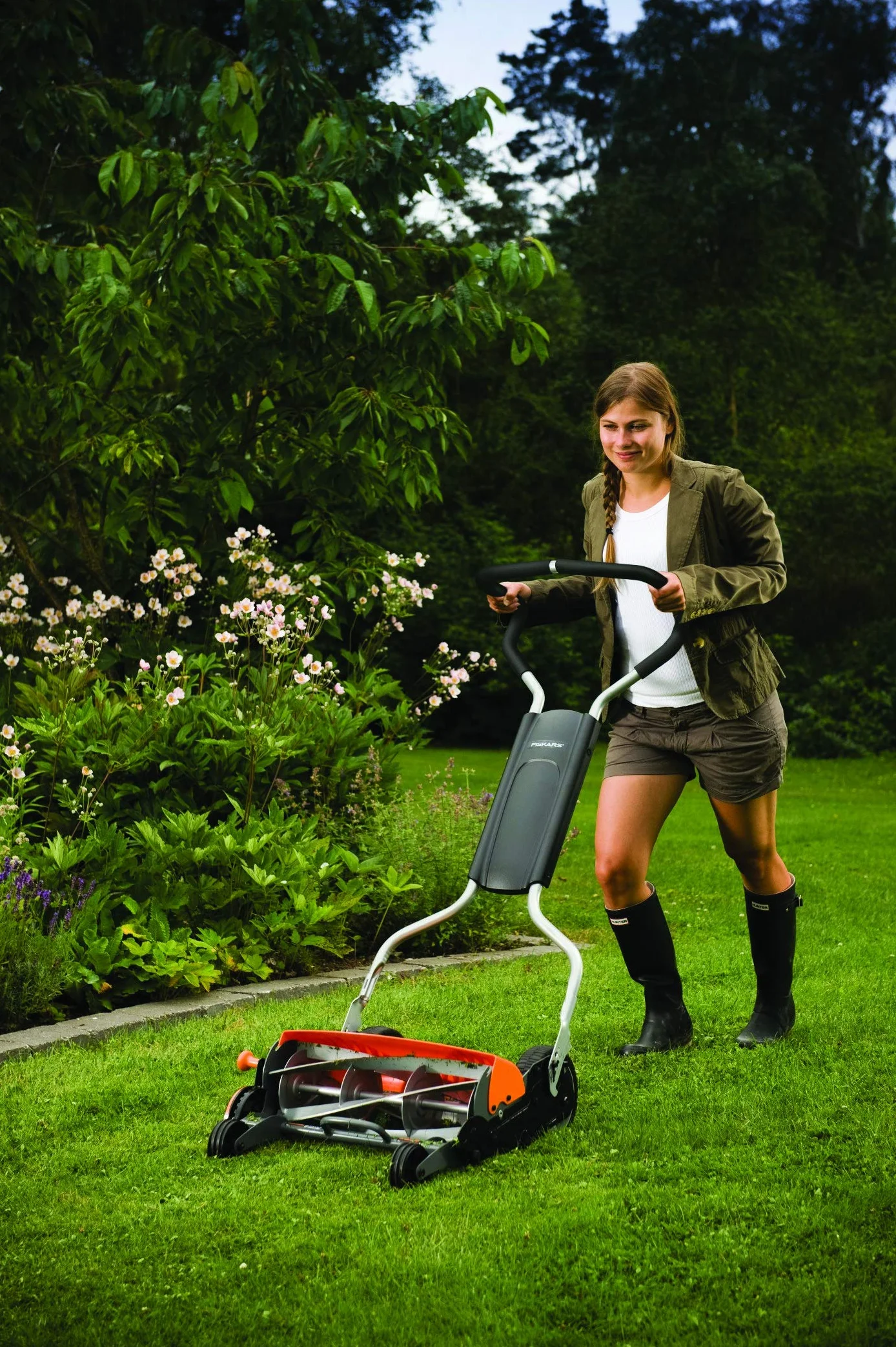 Fiskars Staysharp Kosiarka Bezprzewodowa, Czarny/Pomarańczowy/Srebrny, 46 cm