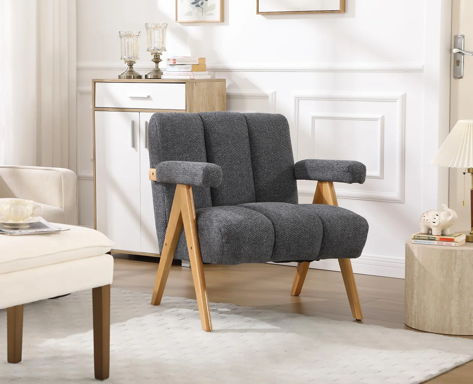 chairus Krzesło Modern Chenille do salonu, fotel akcentowy z litej drewnianej nóżkami, wygodne krzesło wypoczynkowe z podłokietnikami, tapicerowana kanapa jednoosobowa do sypialni, szary