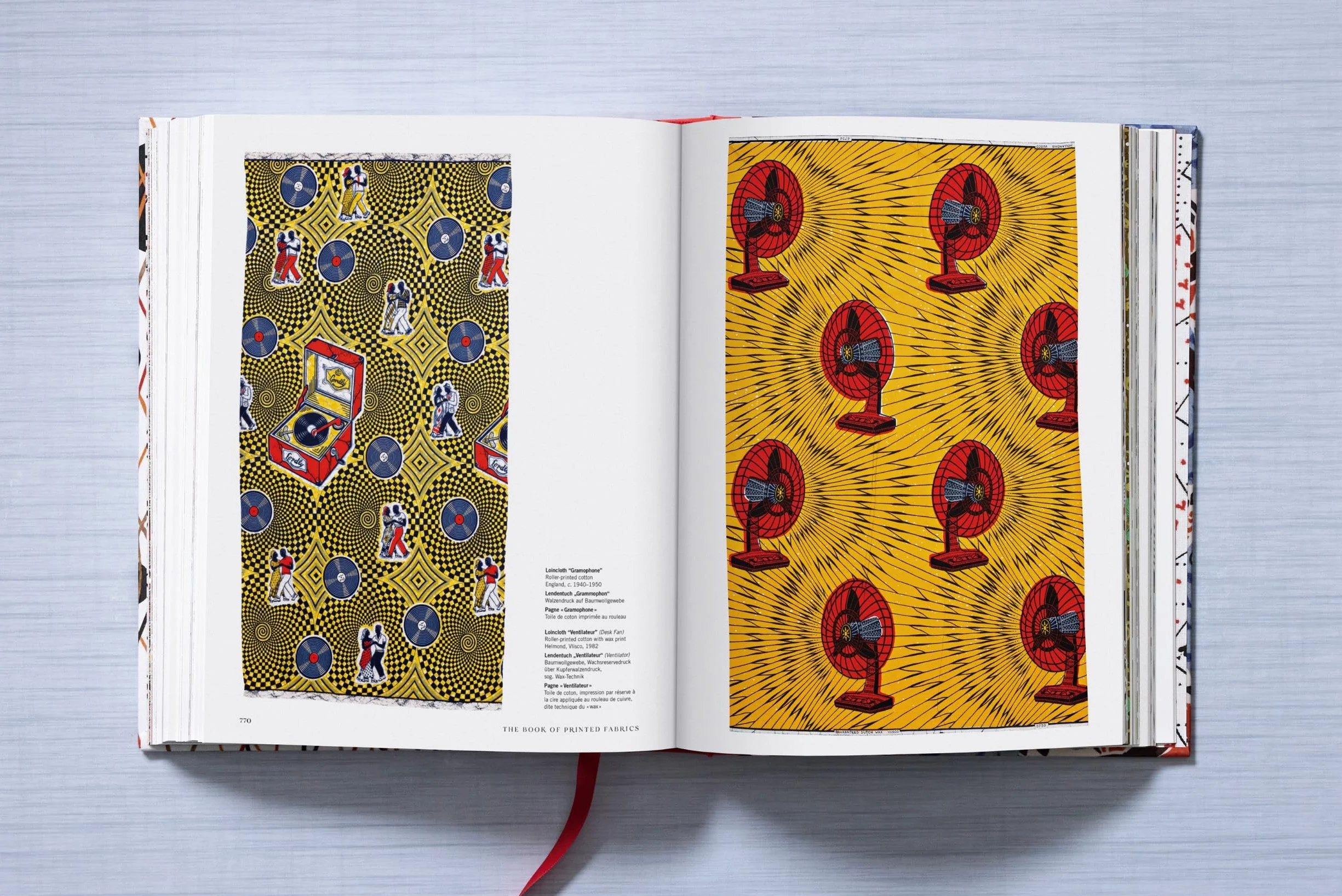The book of Printed Fabrics: From the 16th century until today