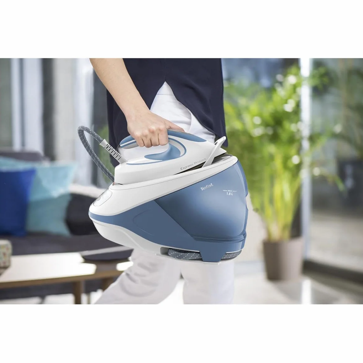 TEFAL SV9202 Protect Generator pary, Stacja do Prasowania Parowego, Ciśnienie 7,5 bara, Uderzenie pary: 520 g/min, Stały wyrzut pary: 130 g/min, Prasowanie w pionie, 2600 W, 1,8 L, Biały/Niebieski