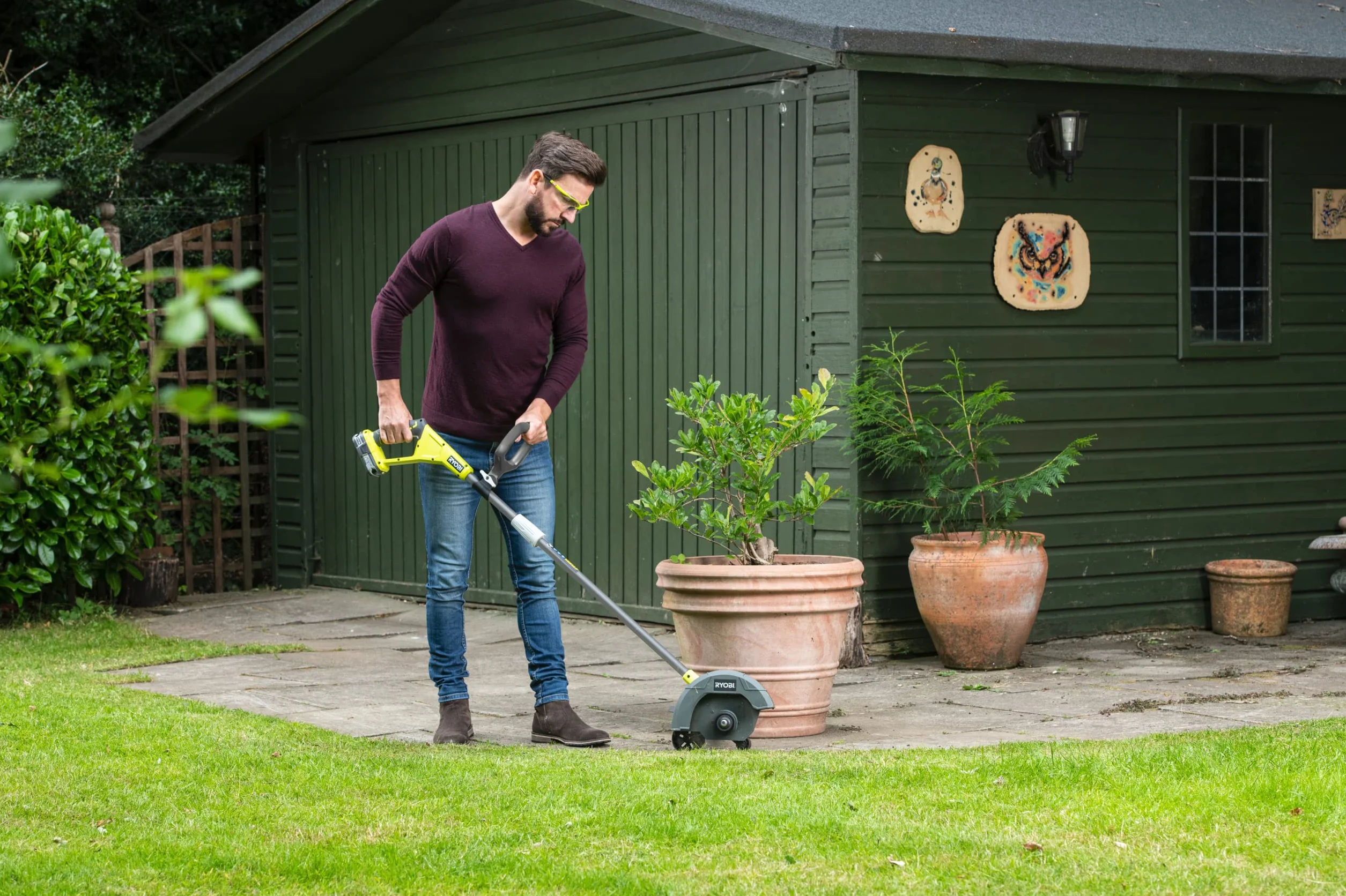 Ryobi RY18EGA-0 Przycinarka do Krawędzi Trawnika ONE+ 22 cm Gołe Narzędzie, 18 V