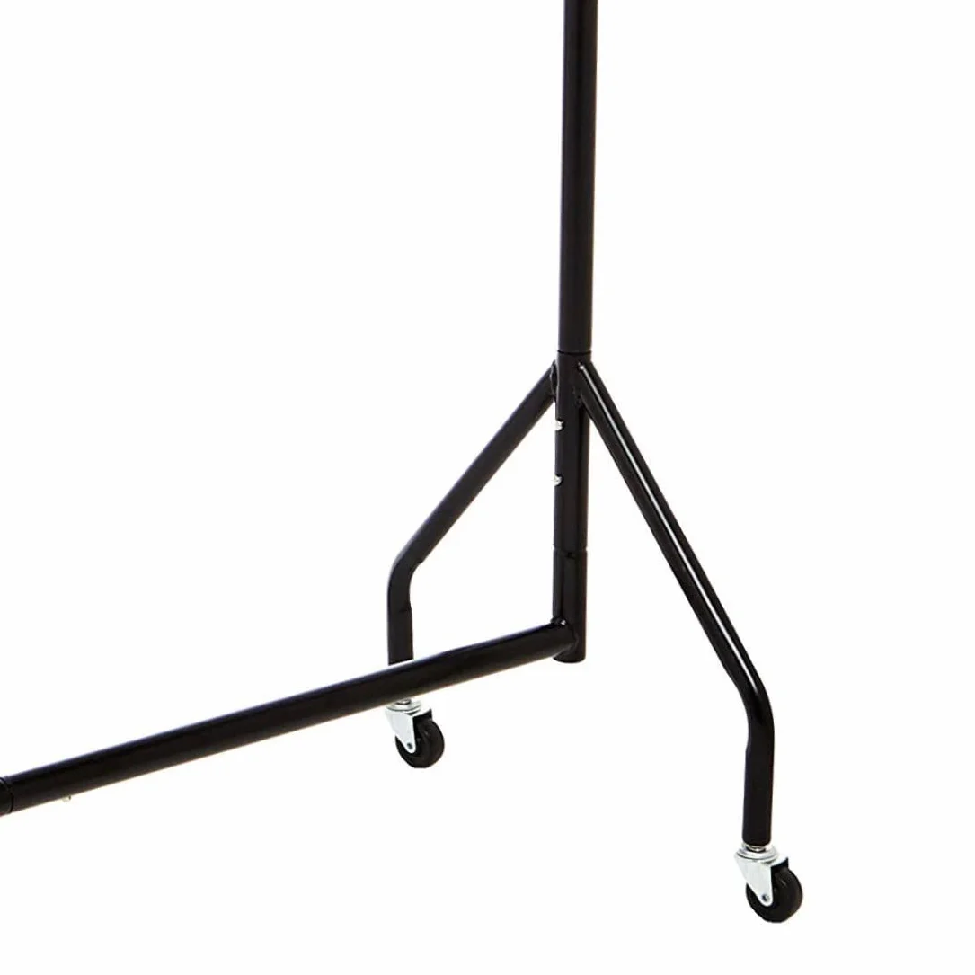 Amazon Basics Stojak na ubrania na kółkach, solidny, organizer do prezentowania i przechowywania, 1,21 x 1,52 m, czarny