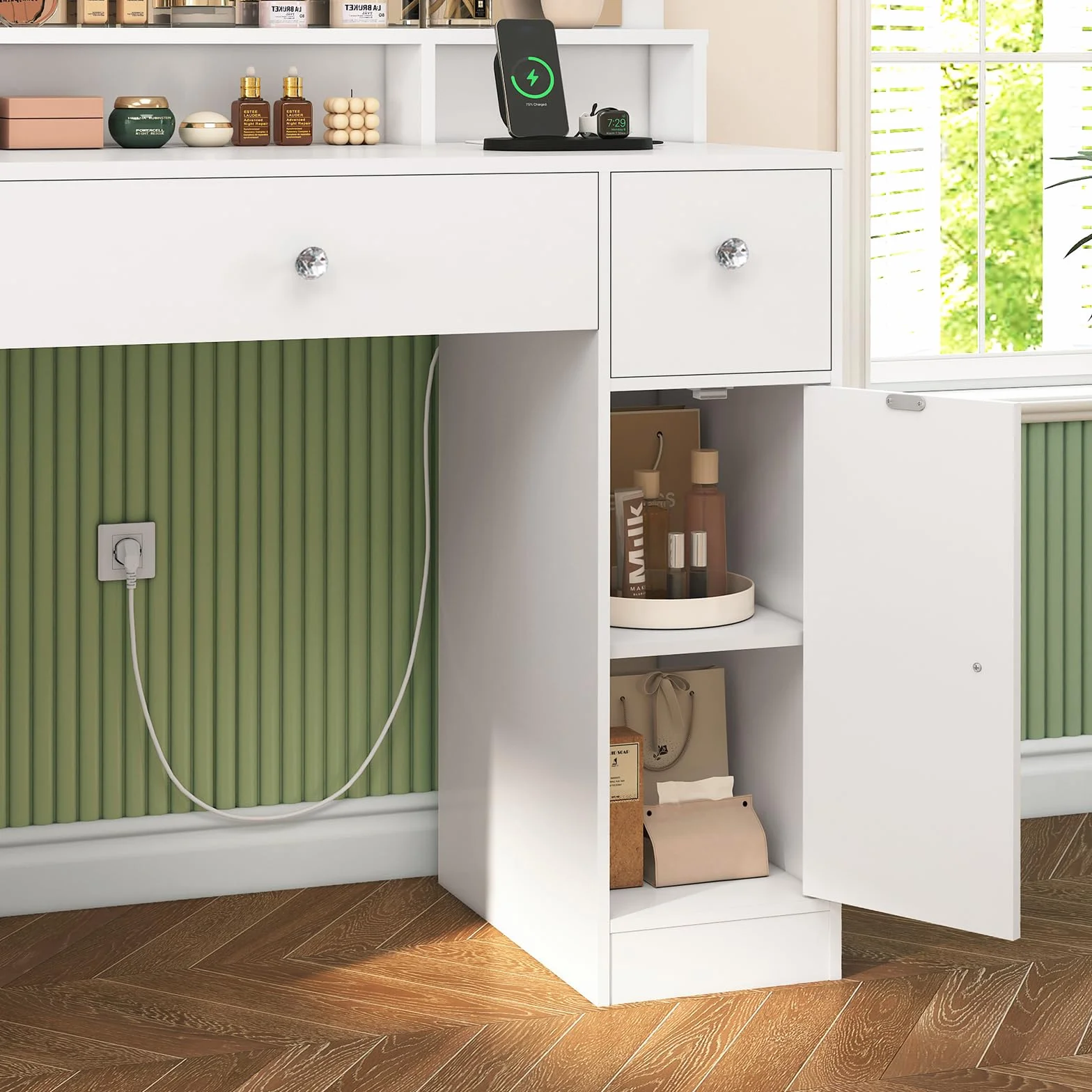 FIONESO Toaletka z 3-składanymi lustrami, toaletka z 10-LED światłami i gniazdami, toaletka z 3-szufladami i dwiema szafkami, dla kobiet, sypialnia, biała