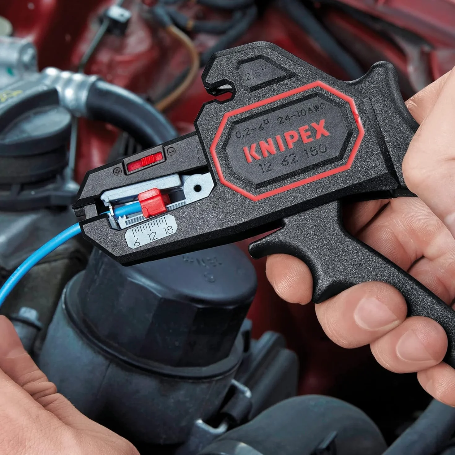 Knipex Automatyczne szczypce do ściągania izolacji 180 mm karta do sprzedaży w systemie (samoobsługi/blister) 12 62 180 SB