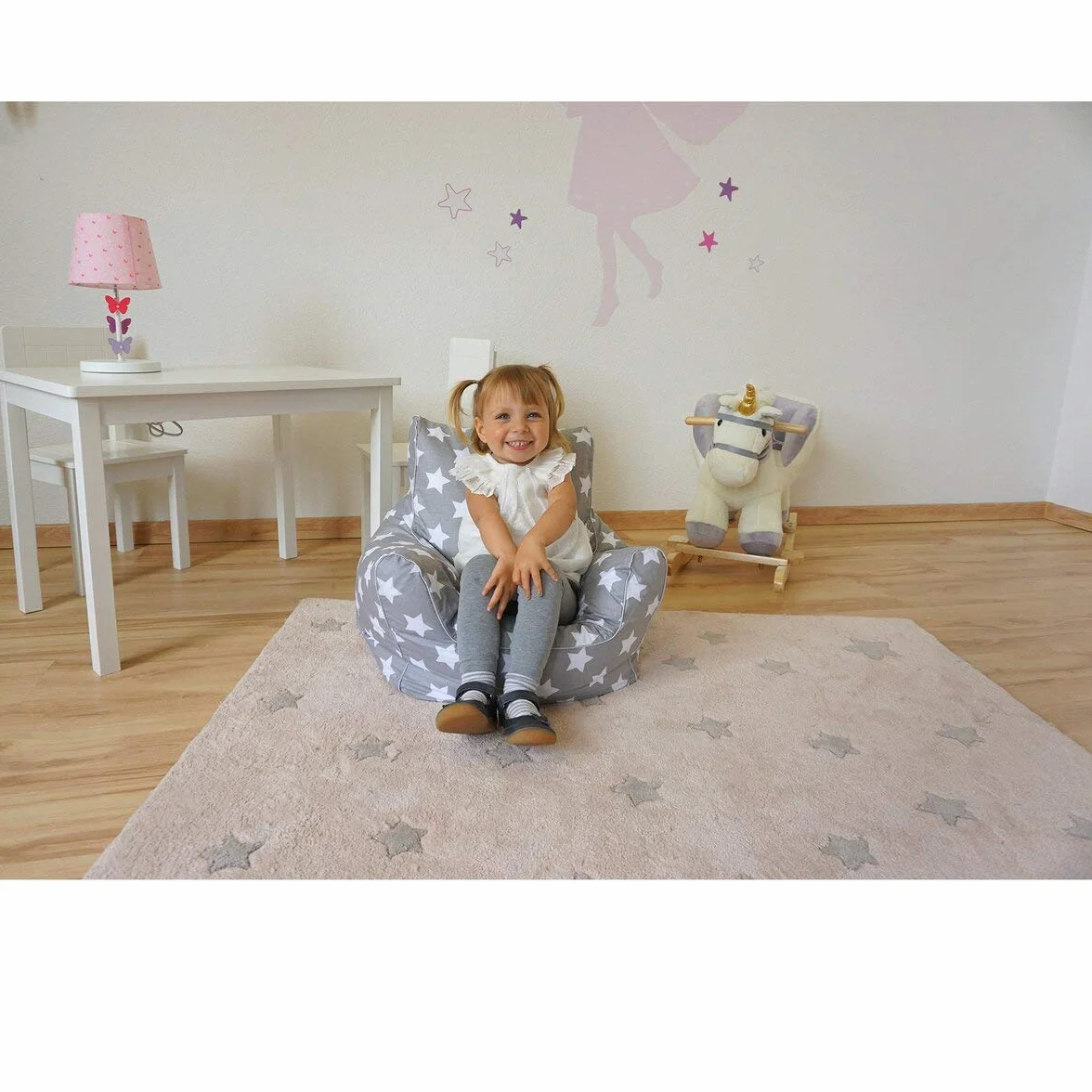 KNORRTOYS.COM 68211 Knorrtoys 68211 worek do siedzenia dla dzieci Stars biały worek do siedzenia dla dzieci