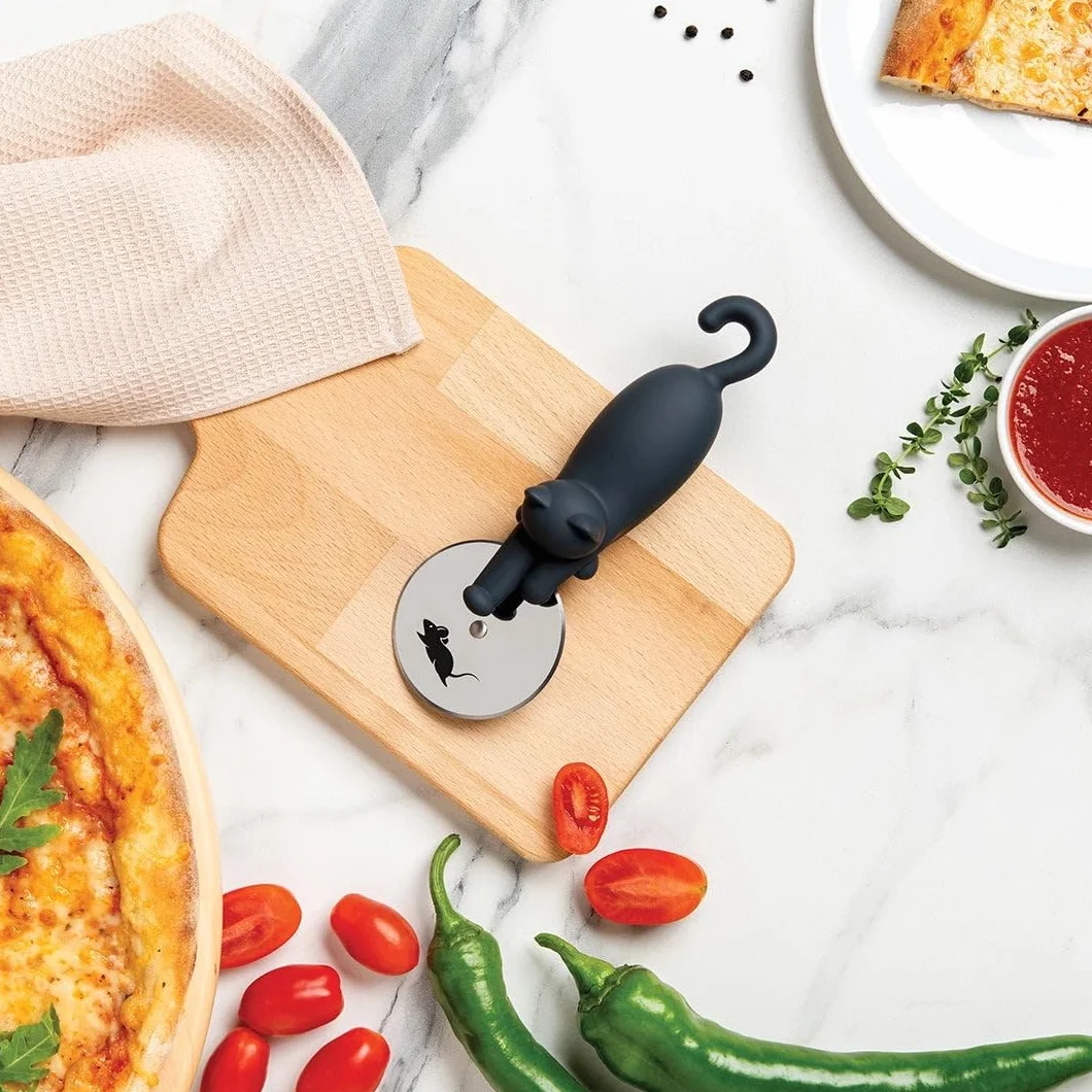 OTOTO Koło do krojenia pizzy Kitty Cut – foremki do pizzy ze stali nierdzewnej, zabawne gadżety kuchenne i prezenty kuchenne, prezent dla kobiet miłośników kotów