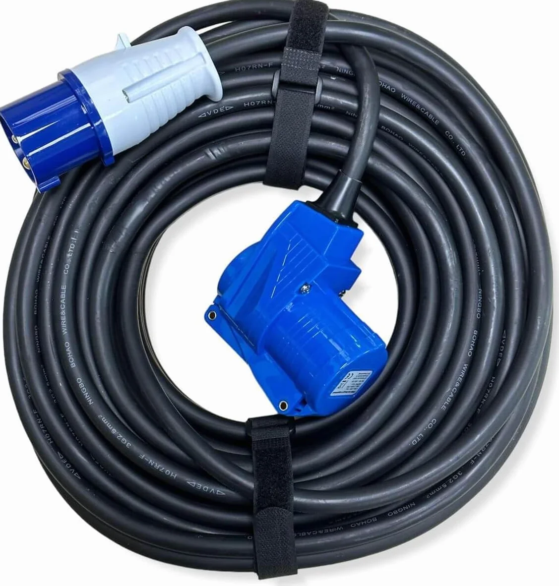 Przedłużacz kempingowy CEE 25 m z gniazdem narożnym, 3 x 2,5 mm², IP44, 230 V/16 A, do kampera, przyczepy kempingowej