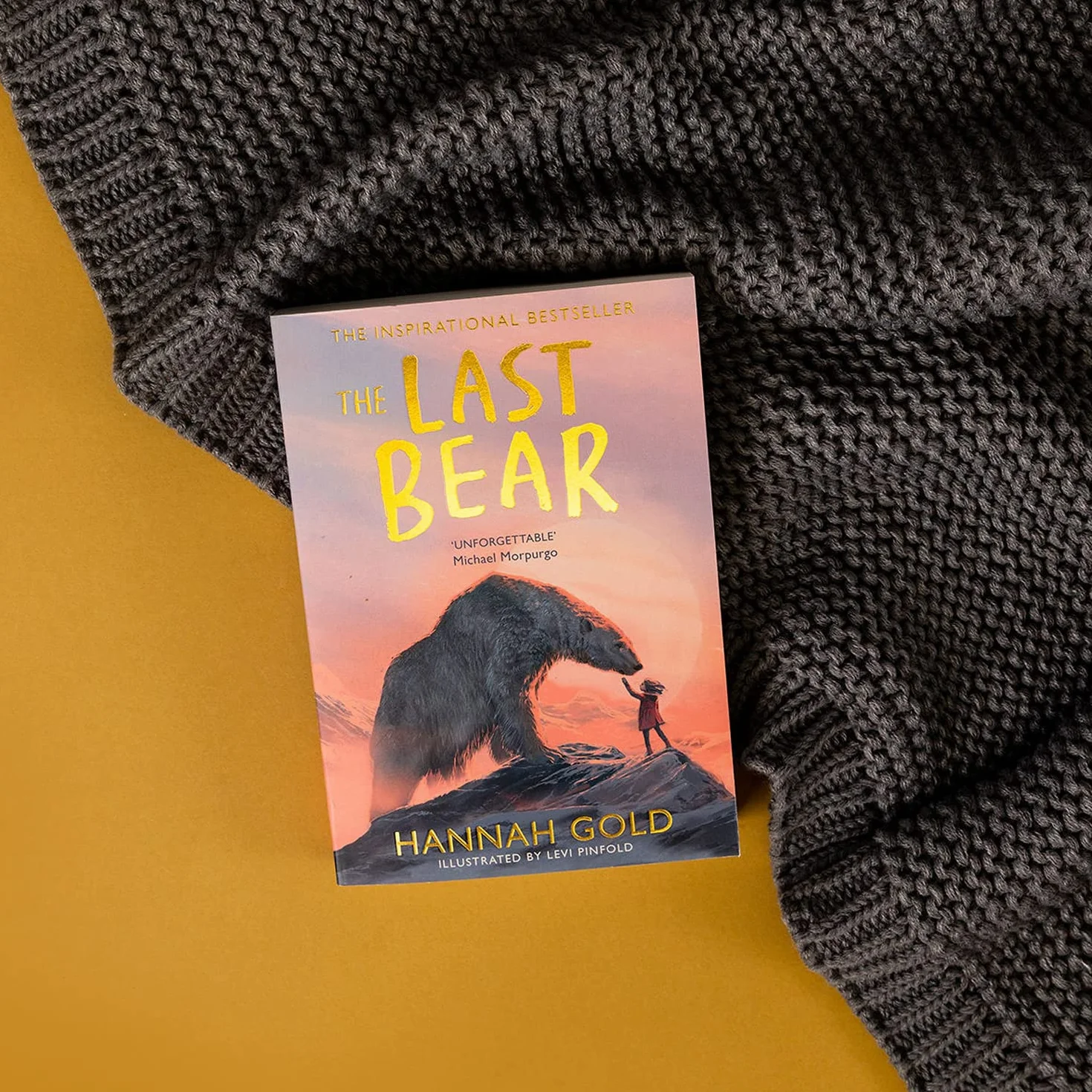 The Last Bear: Winner of the Blue Peter Award – ‘A dazzling debut’ THE TIMES