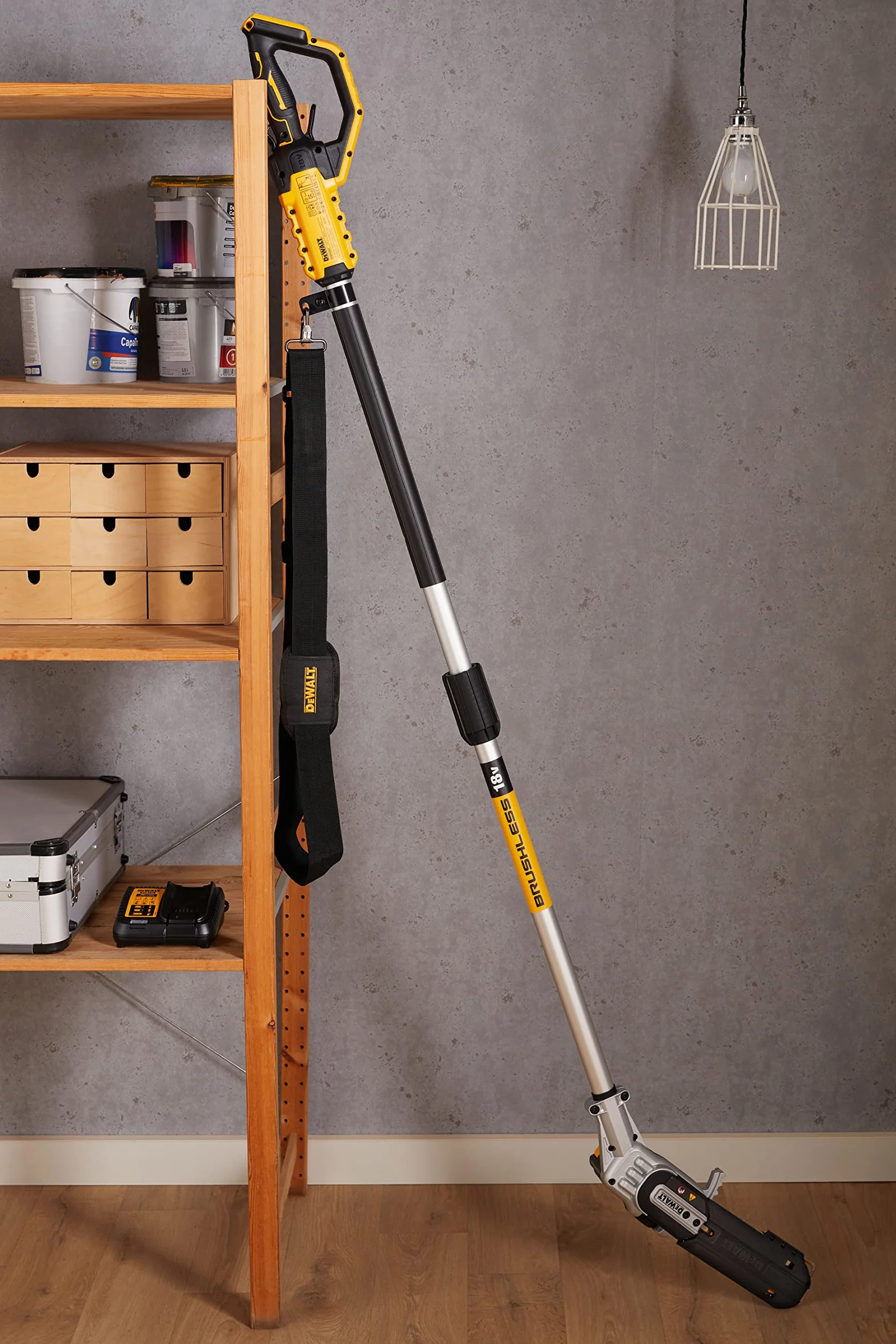 DEWALT Skuteczny Podadora pértiga bez escobillas xr 18v z 1 akumulator li-ion 5ah 20cm dla profesjonalistów i majsterkowiczów do pracy profesjonalnej 18v 20cm