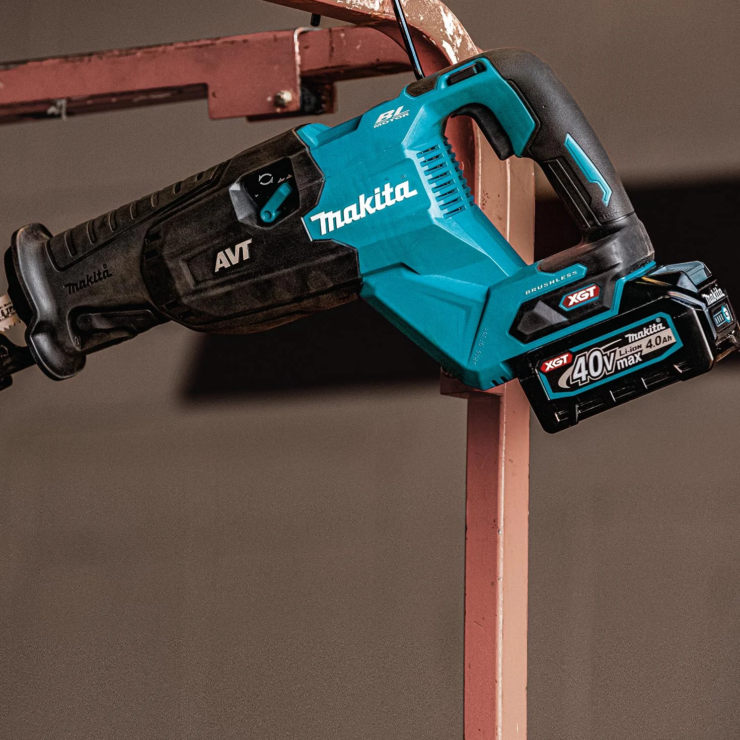 Makita JR002GZ 40V Max Li-ion XGT bezszczotkowa piła szablasta - baterie i ładowarki nie są dołączone, przezroczysta