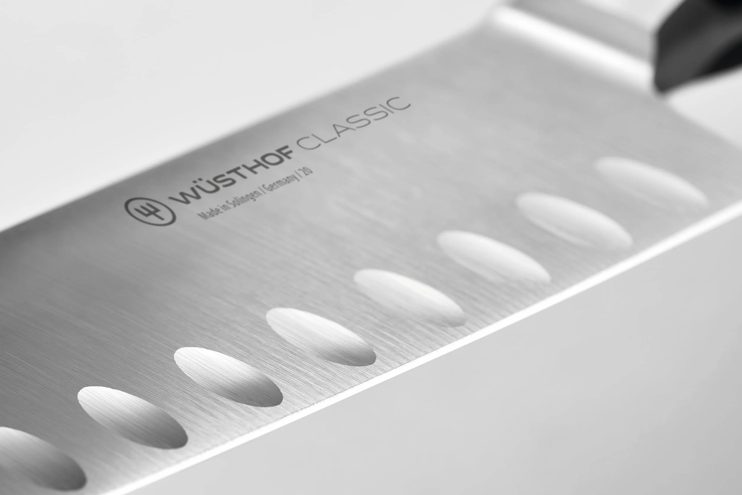 Wusthof Santoku z szpilkami, klasyczny (10401317), ostrze 17 cm, kute, stal nierdzewna, bardzo ostry, azjatycki nóż szefa kuchni, nóż do sushi