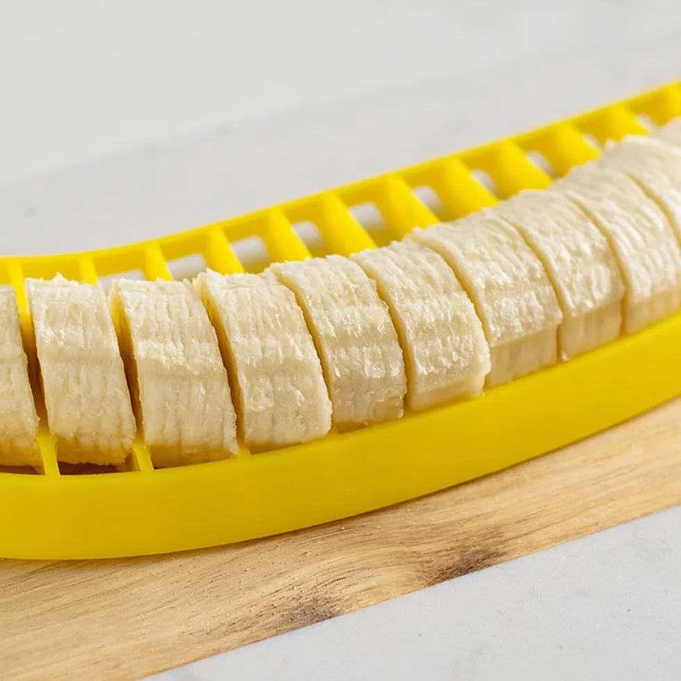 krajalnica do bananów plastikowa do idealnie pokrojonych bananów narzędzie kuchenne