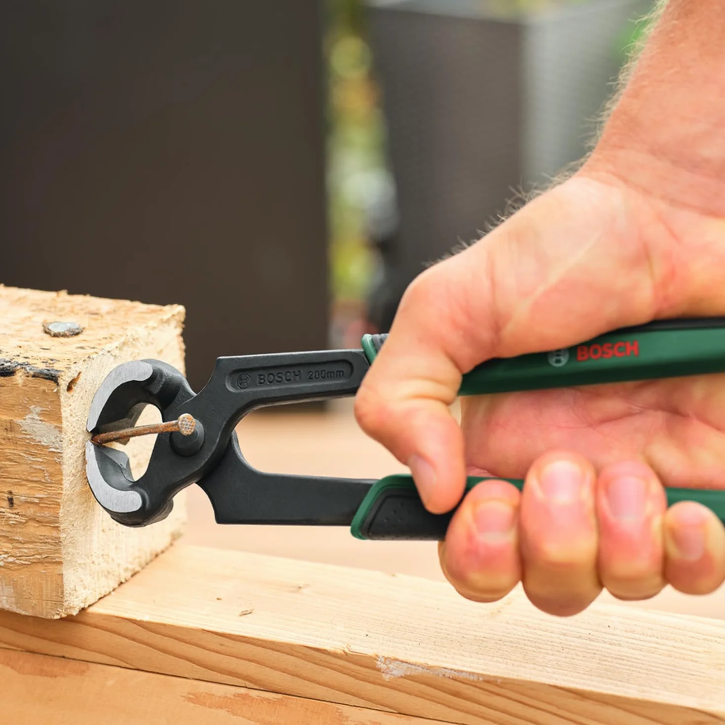 Bosch obcęgi stolarskie 200 mm (obcęgi tnące do wymagających i precyzyjnych prac, stal chromowo-wanadowa, podw. hartowane krawędzie, płynne otwieranie, ergon. miękka okładzina Softgrip)
