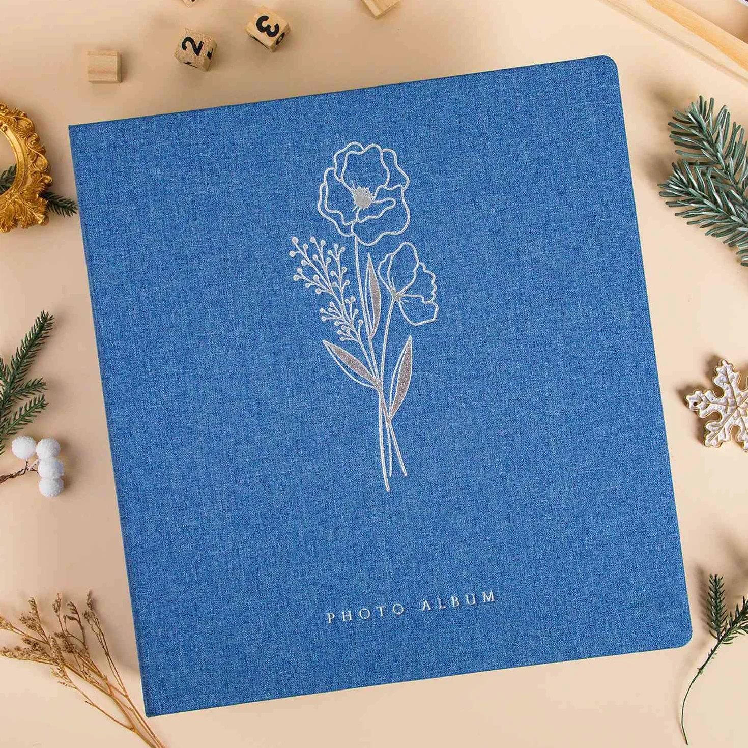 Lanpn Album na zdjęcia, lniany, 600 kieszeni, pomieści zdjęcia poziome i pionowe w rozmiarze 10 x 15 cm, niebieski