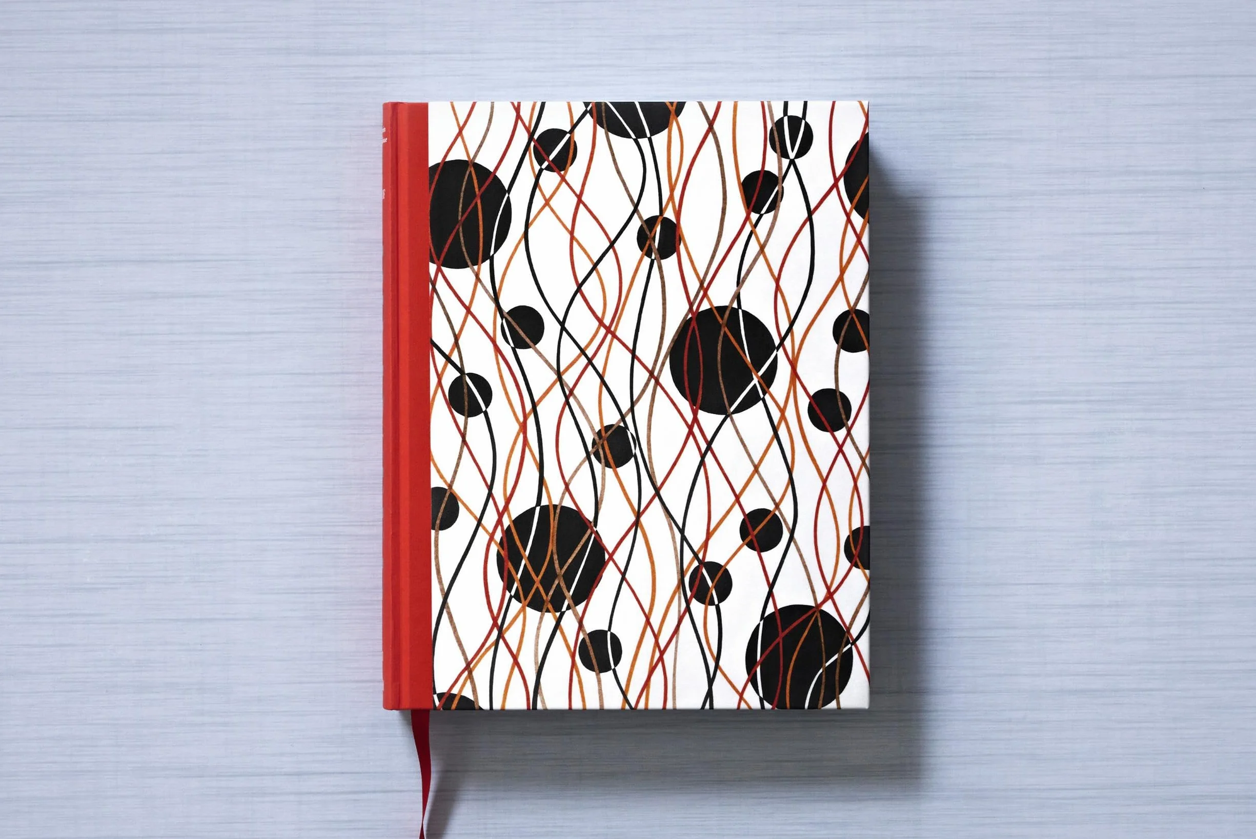 The book of Printed Fabrics: From the 16th century until today