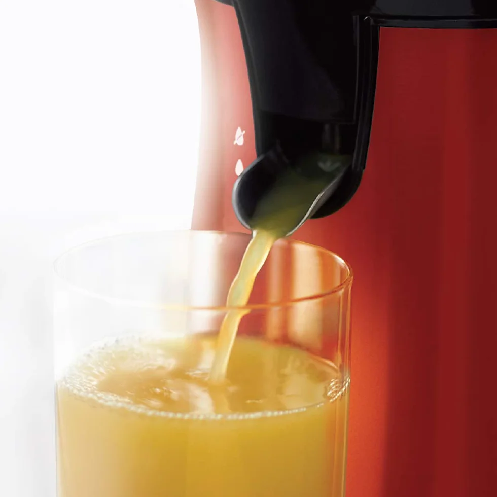 Russell Hobbs wyciskarka do soku, 2 stożki do wszystkich rodzajów cytrusów, start pod wpływem nacisku, funkcja blokady kapania, schowek na przewód, moc 60W, czerwony, Colour Plus 26010-56